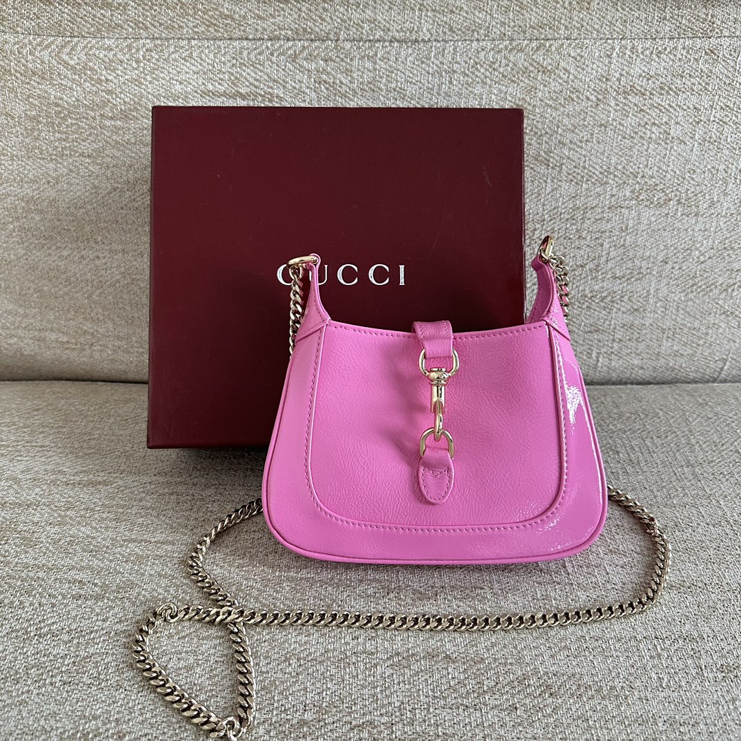 Achetez la meilleure réplique de qualité authentique élevée
 Gucci Sacs À Bandoulière & À Épaule Or Cuir verni La chaîne