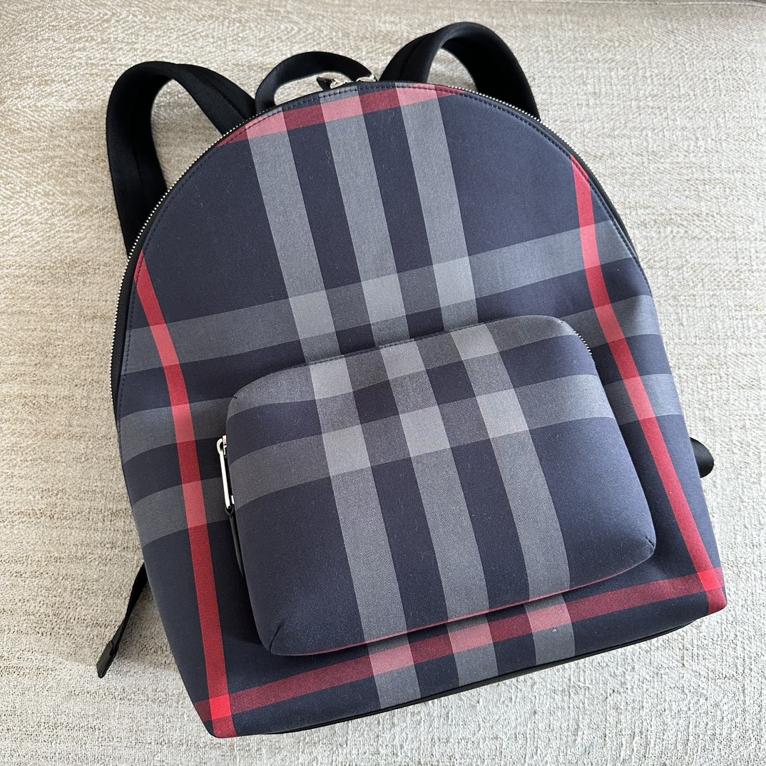Burberry Real delivery photos for more details reference
