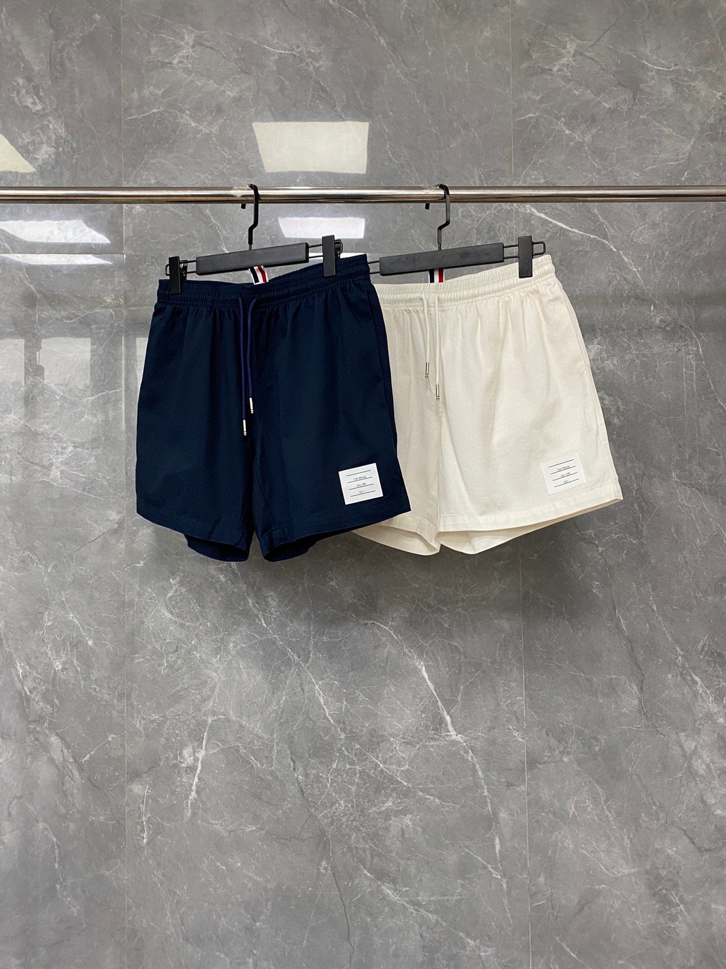 상품 이미지 330