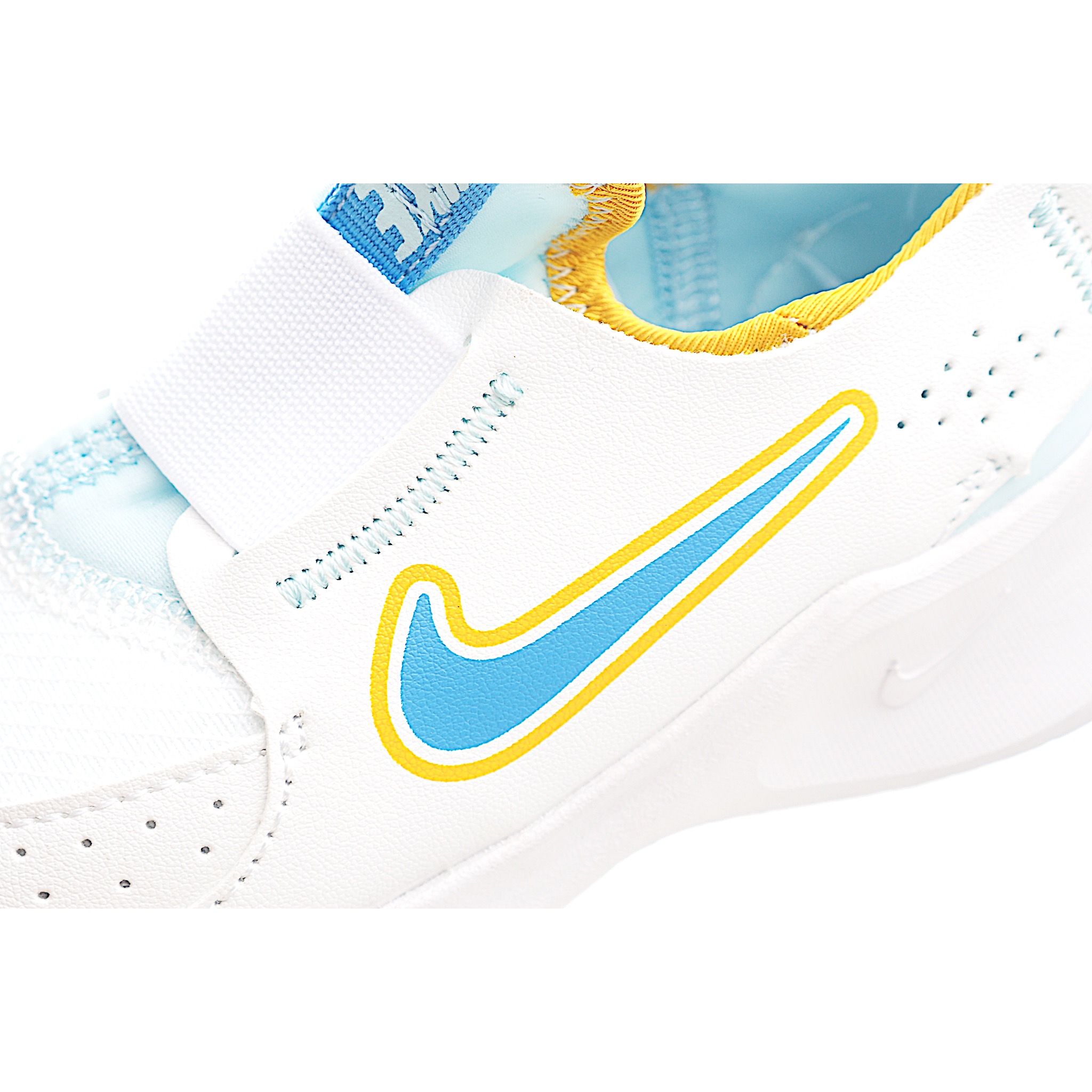 图片[8]-赤足3代儿童一脚蹬易穿脱运动鞋采用便于穿脱的设计，无需系带，搭载富有抓附力的外底，备受孩子青睐。该鞋款采用深受孩子喜爱的略带弹性的内靴设计，结合经久耐穿覆面，专为运动场、课间休息和即兴追逐游戏匠心打造。柔韧外底提供可驾驭多种地面的抓地力，令孩子舒适畅玩。 货号：6141 尺码：24-37-选品中心