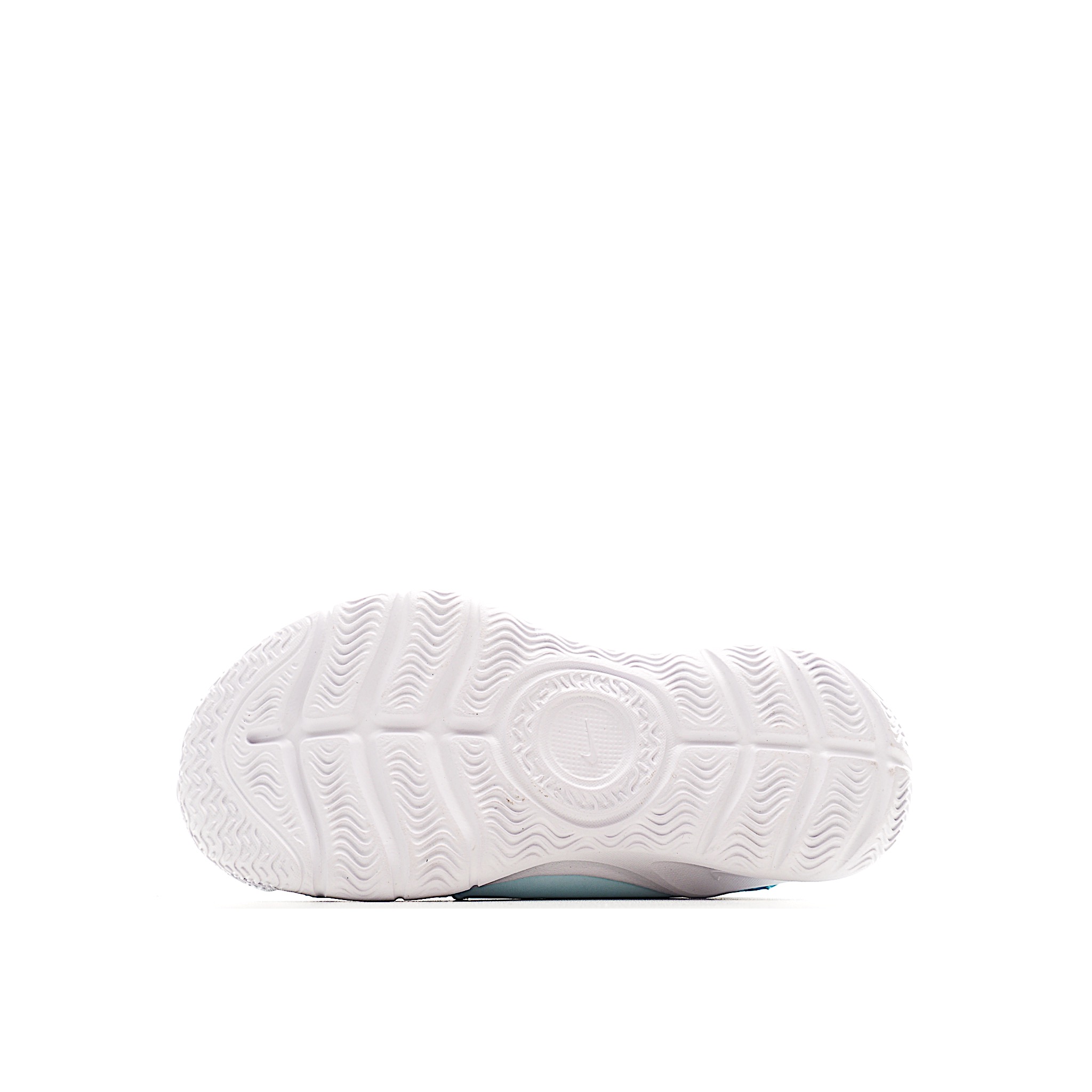 图片[8]-赤足3代儿童一脚蹬易穿脱运动鞋采用便于穿脱的设计，无需系带，搭载富有抓附力的外底，备受孩子青睐。该鞋款采用深受孩子喜爱的略带弹性的内靴设计，结合经久耐穿覆面，专为运动场、课间休息和即兴追逐游戏匠心打造。柔韧外底提供可驾驭多种地面的抓地力，令孩子舒适畅玩。 货号：9401 尺码：24-37-选品中心