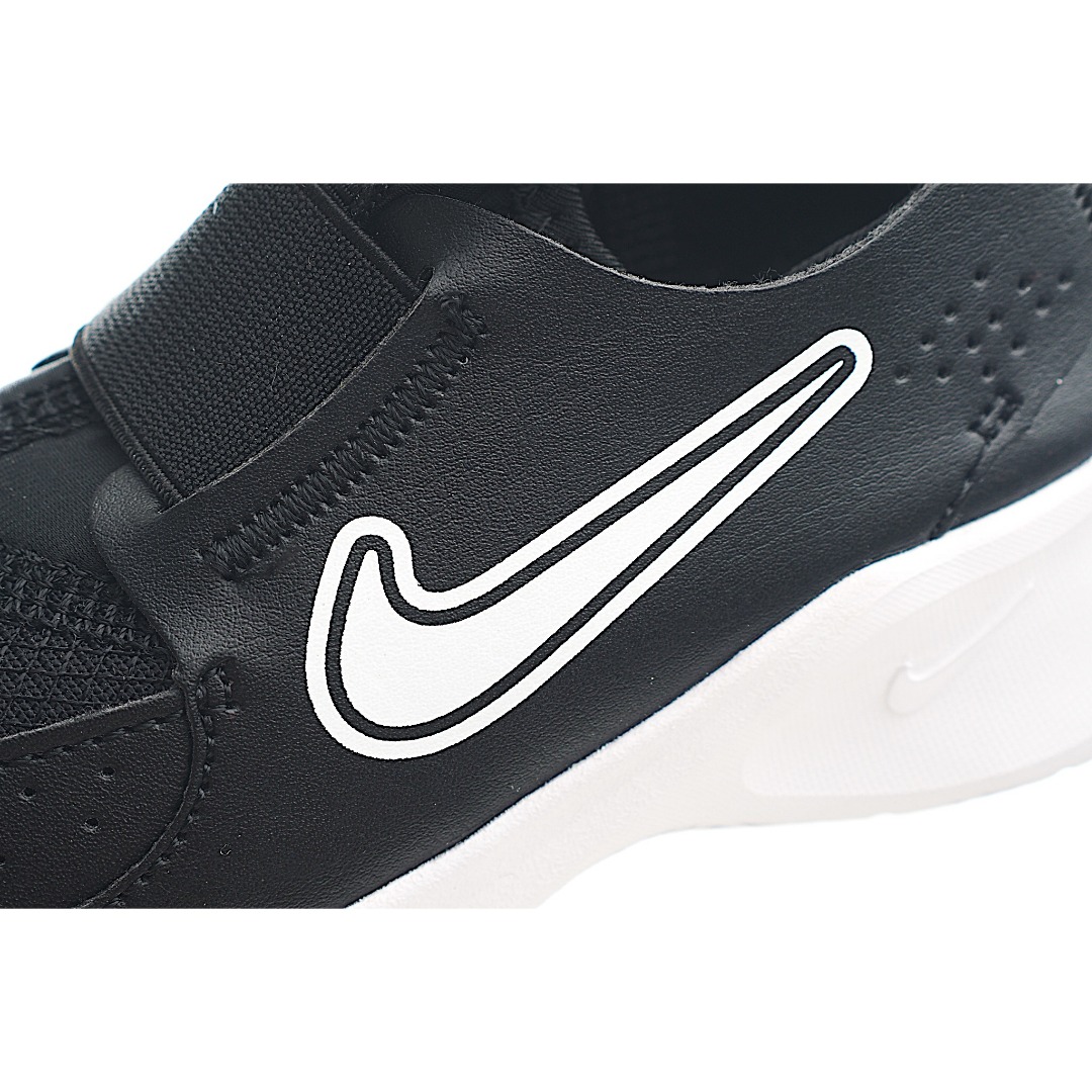 图片[6]-赤足3代儿童一脚蹬易穿脱运动鞋采用便于穿脱的设计，无需系带，搭载富有抓附力的外底，备受孩子青睐。该鞋款采用深受孩子喜爱的略带弹性的内靴设计，结合经久耐穿覆面，专为运动场、课间休息和即兴追逐游戏匠心打造。柔韧外底提供可驾驭多种地面的抓地力，令孩子舒适畅玩。 货号：9005 尺码：24-37-选品中心