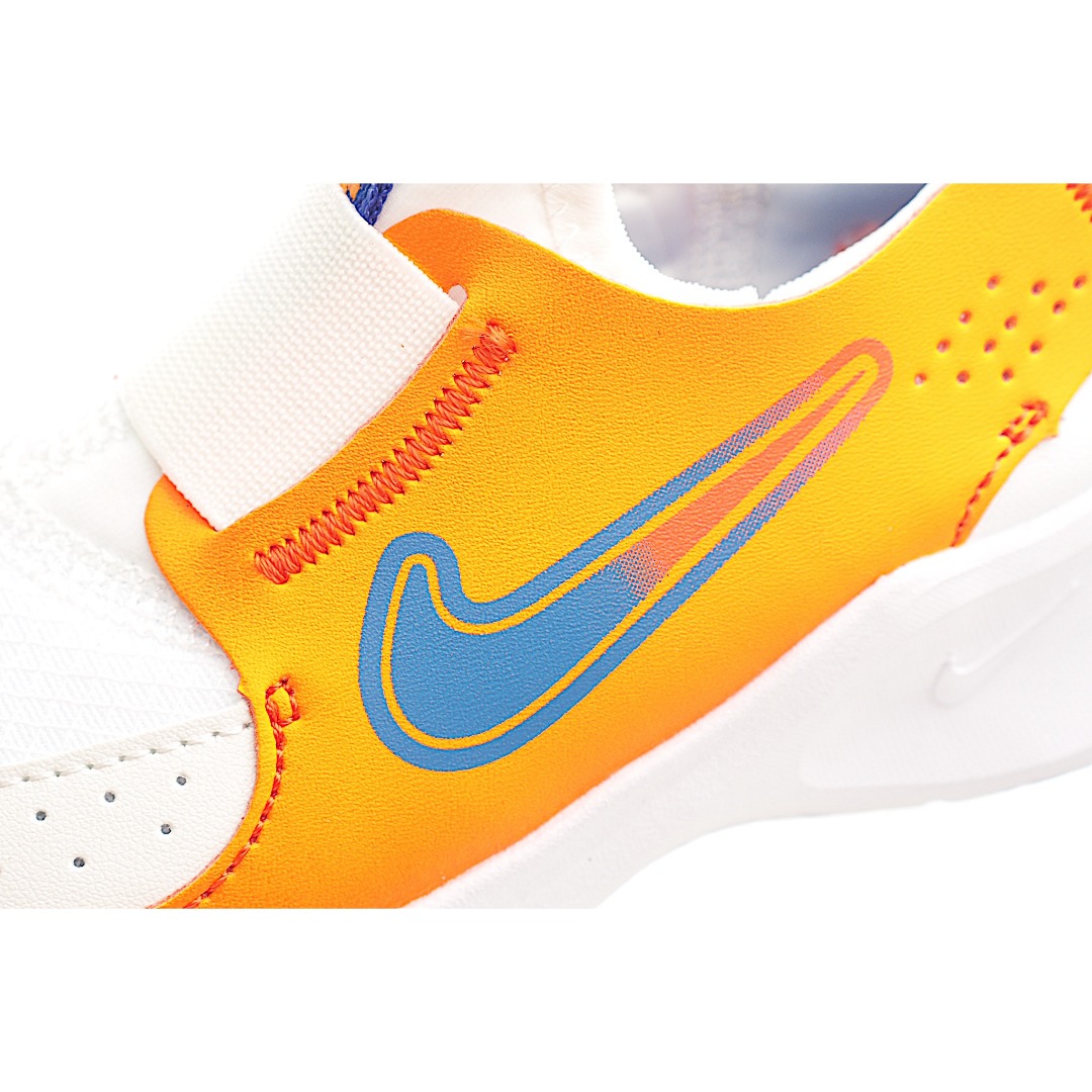 图片[6]-赤足3代儿童一脚蹬易穿脱运动鞋采用便于穿脱的设计，无需系带，搭载富有抓附力的外底，备受孩子青睐。该鞋款采用深受孩子喜爱的略带弹性的内靴设计，结合经久耐穿覆面，专为运动场、课间休息和即兴追逐游戏匠心打造。柔韧外底提供可驾驭多种地面的抓地力，令孩子舒适畅玩。 货号：49101 尺码：24-37-选品中心