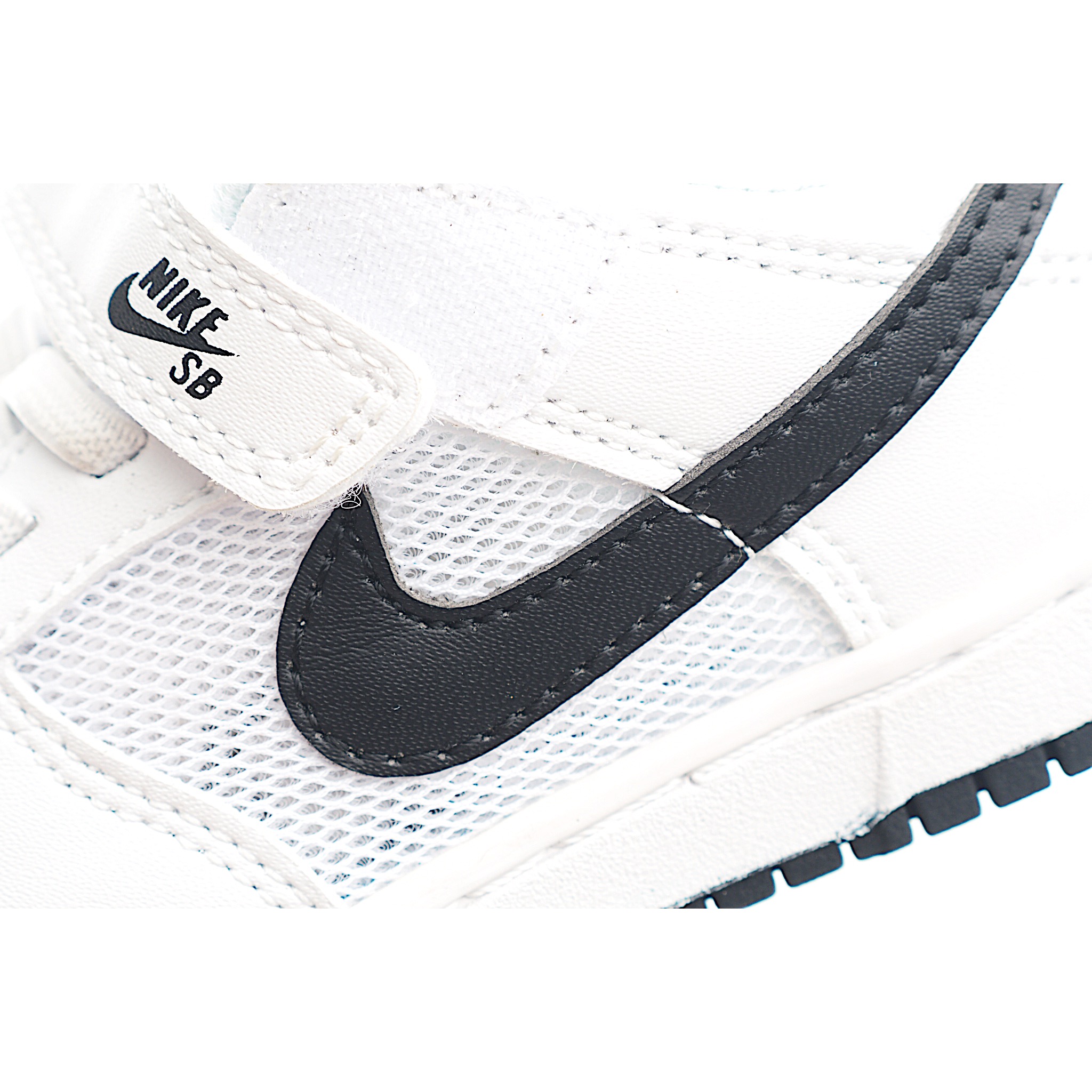 图片[6]-家有萌娃的看过来，这款高品质 NK SB网面儿童板鞋，5个配色超百搭。鞋面采用透气网布，搭配魔术贴设计，穿脱方便。无论是日常出行还是运动玩耍，都能为孩子的小脚丫提供舒适保护。 货号：0104 尺码：24-37-选品中心