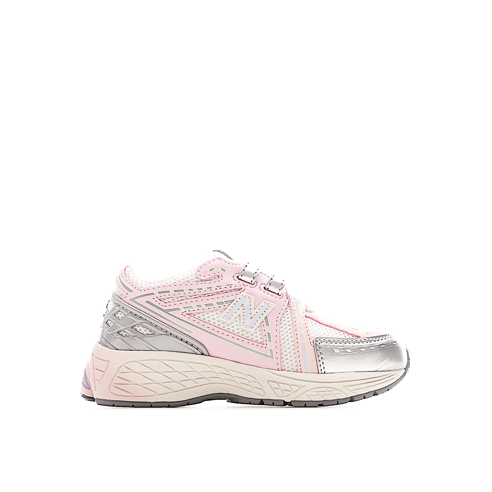 图片[2]-NB 1906 魔术贴儿童跑步鞋 立体双层织面搭配镂空支撑带复古未来感淋漓彰显，亦可搭配亲子款全家玩转复古千禧风。中底采用AB科技与Ny避震系统，缓震回弹性能更出色。升级孩童穿着体验，运动更加舒适自如。 货号：RP 尺码：24-37-选品中心