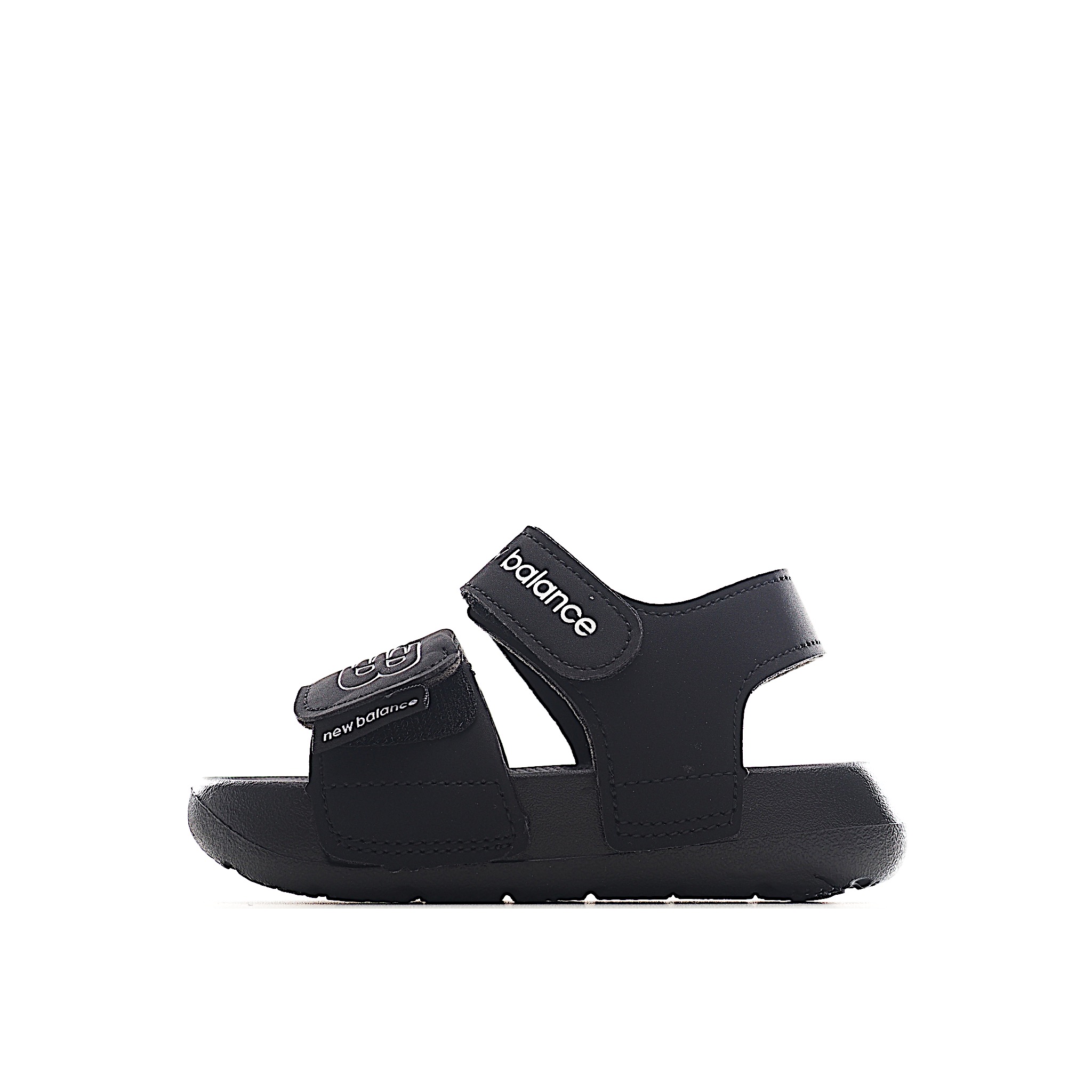 鞋身采用简洁的色彩进行搭配,缔造简洁利落外观和出众脚感,结合缓震与弹性的全新鞋底技术。具有魔术贴调节装署,稳固的后跟设计,软弹舒适不易磨脚,橡胶鞋底配合防滑纹路设计,平稳抓地。 尺码:22.5-37 货号:黑色-选品中心