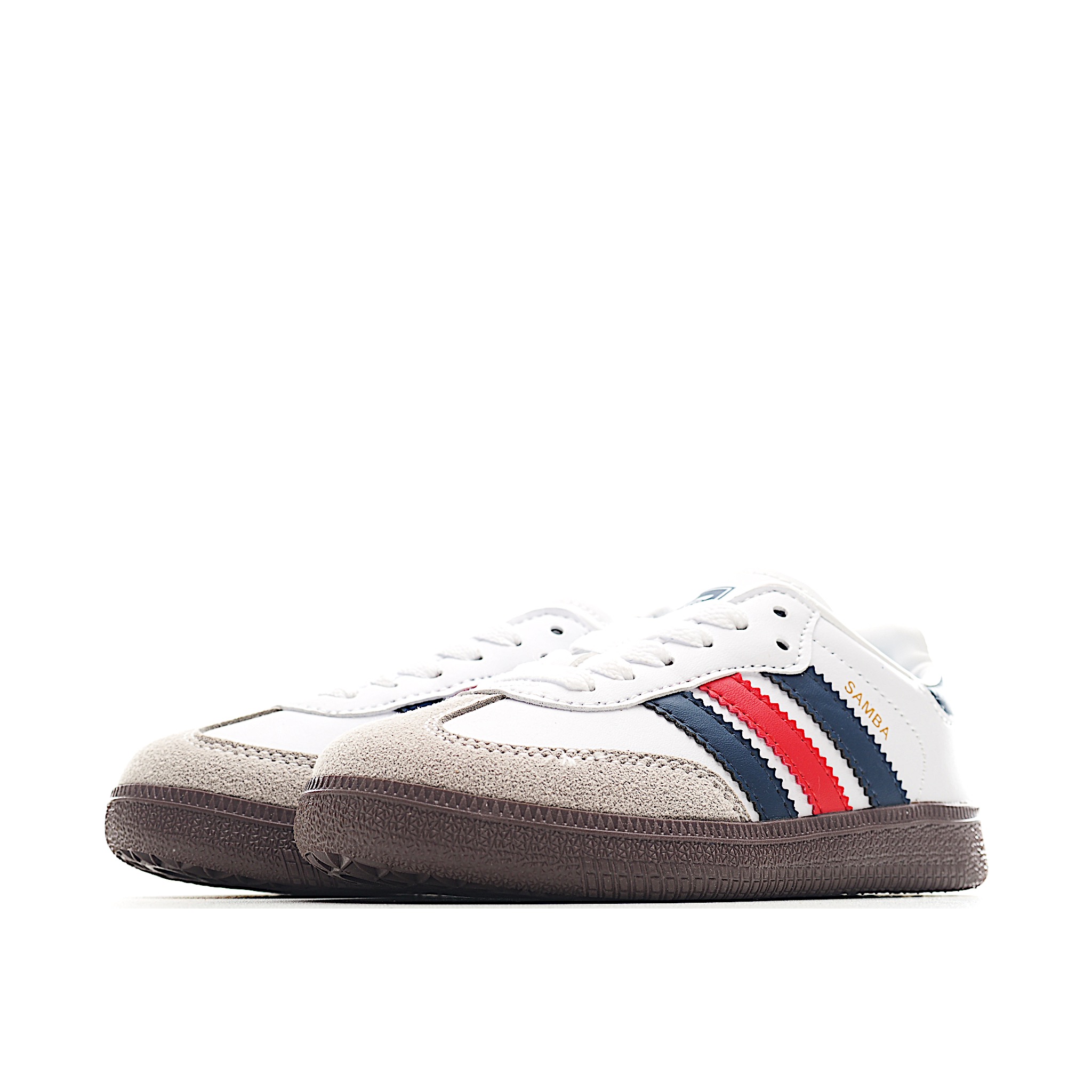 图片[3]-AD 德训 低帮儿童休闲鞋 注：22-27松紧带，28-37系带 如果你回到 1960 年代，你会发现职业足球运动员穿着桑巴，就像这些婴儿鞋一样，几乎就像他们一样。尺寸缩小适合儿童，配有柔软的鞋垫，在全天玩耍时感觉舒适。皮革鞋面、胶橡胶鞋底和3条纹保持经典。 货号：5247 尺码：22-37-选品中心