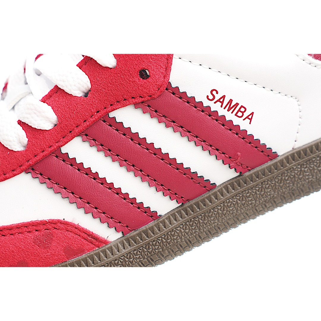 图片[5]-AD 德训 低帮儿童休闲鞋 注：22-27松紧带，28-37系带 如果你回到 1960 年代，你会发现职业足球运动员穿着桑巴，就像这些婴儿鞋一样，几乎就像他们一样。尺寸缩小适合儿童，配有柔软的鞋垫，在全天玩耍时感觉舒适。皮革鞋面、胶橡胶鞋底和3条纹保持经典。 货号：2414 尺码：22-37-选品中心