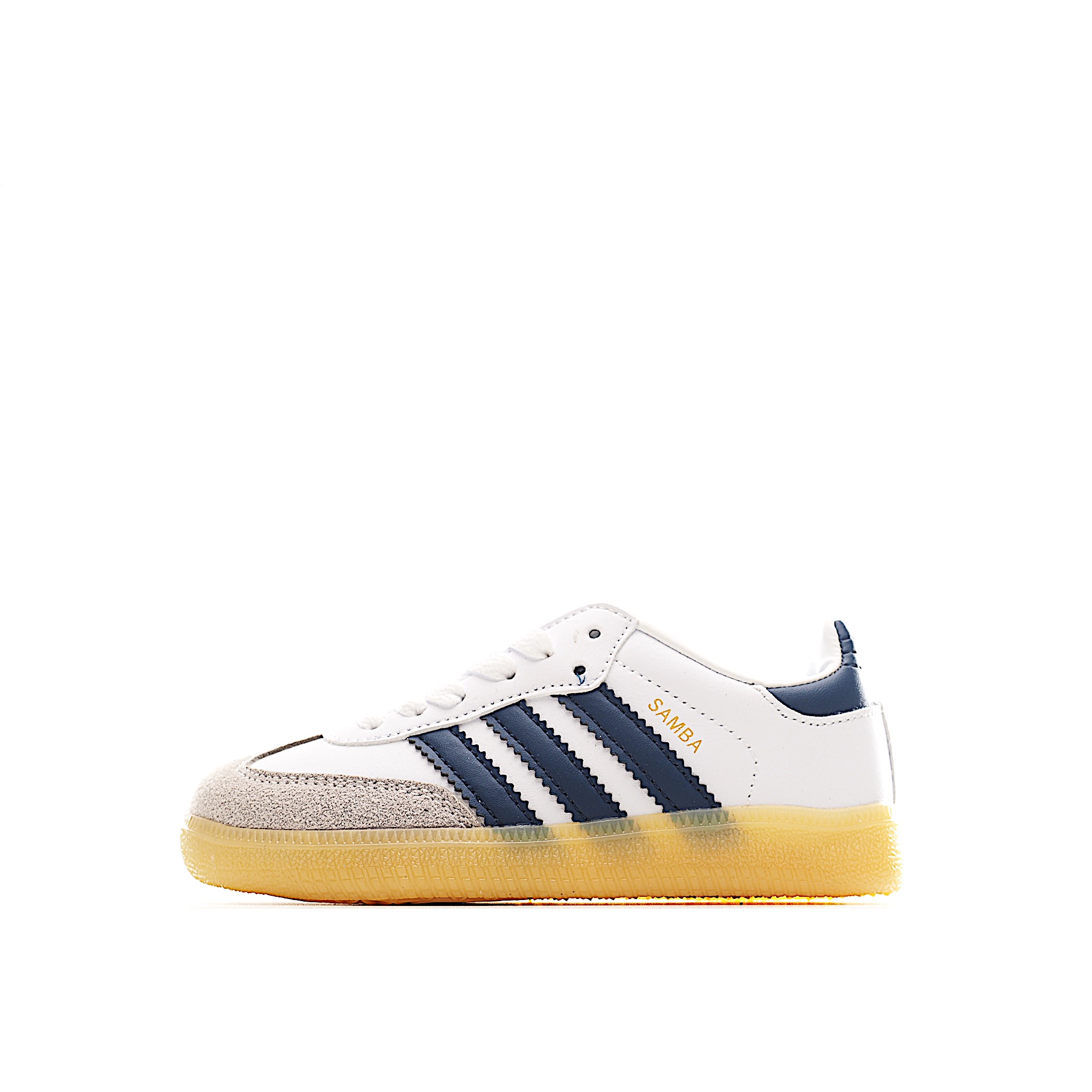 AD 德训 低帮儿童休闲鞋 注:22-27松紧带,28-37系带 如果你回到 1960 年代,你会发现职业足球运动员穿着桑巴,就像这些婴儿鞋一样,几乎就像他们一样。尺寸缩小适合儿童,配有柔软的鞋垫,在全天玩耍时感觉舒适。皮革鞋面、胶橡胶鞋底和3条纹保持经典。 货号:4466 尺码:22-37-选品中心