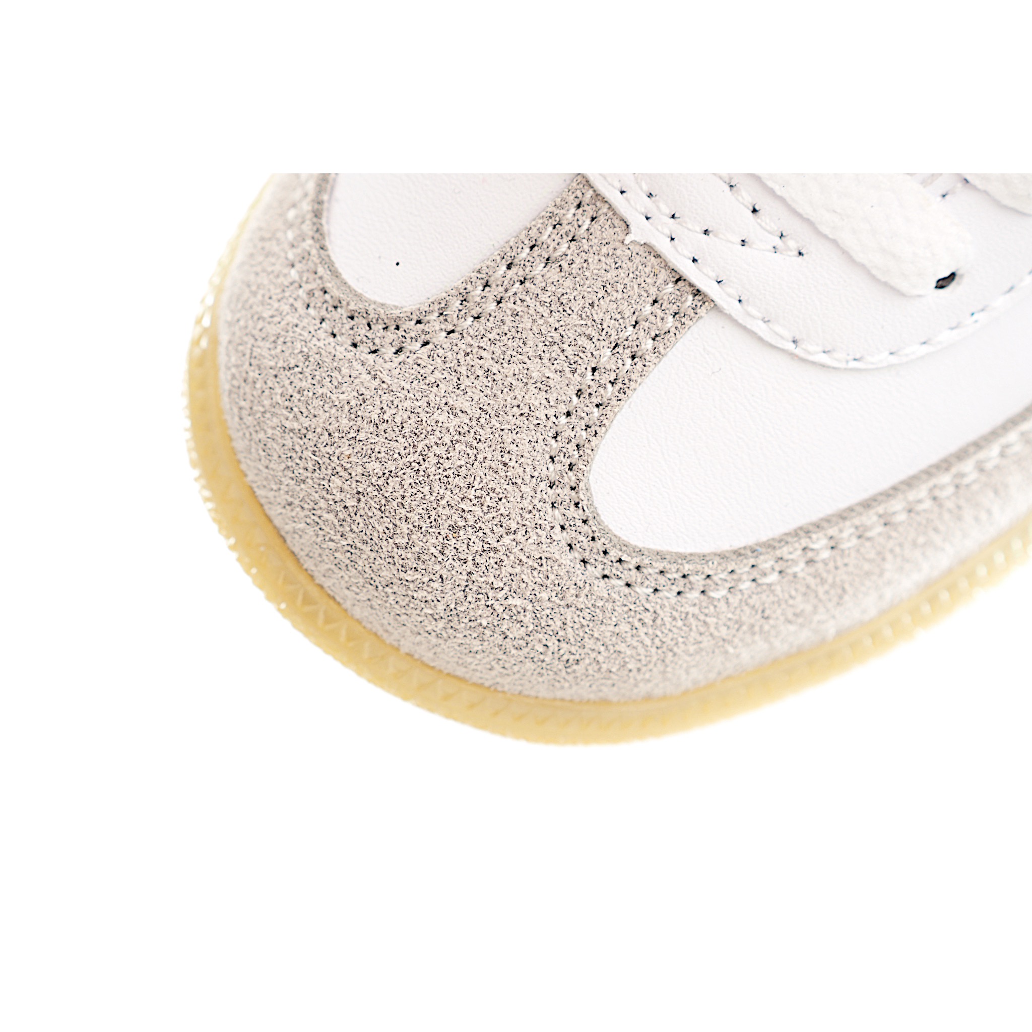 图片[7]-AD 德训 低帮儿童休闲鞋 注：22-27松紧带，28-37系带 如果你回到 1960 年代，你会发现职业足球运动员穿着桑巴，就像这些婴儿鞋一样，几乎就像他们一样。尺寸缩小适合儿童，配有柔软的鞋垫，在全天玩耍时感觉舒适。皮革鞋面、胶橡胶鞋底和3条纹保持经典。 货号：4466 尺码：22-37-选品中心