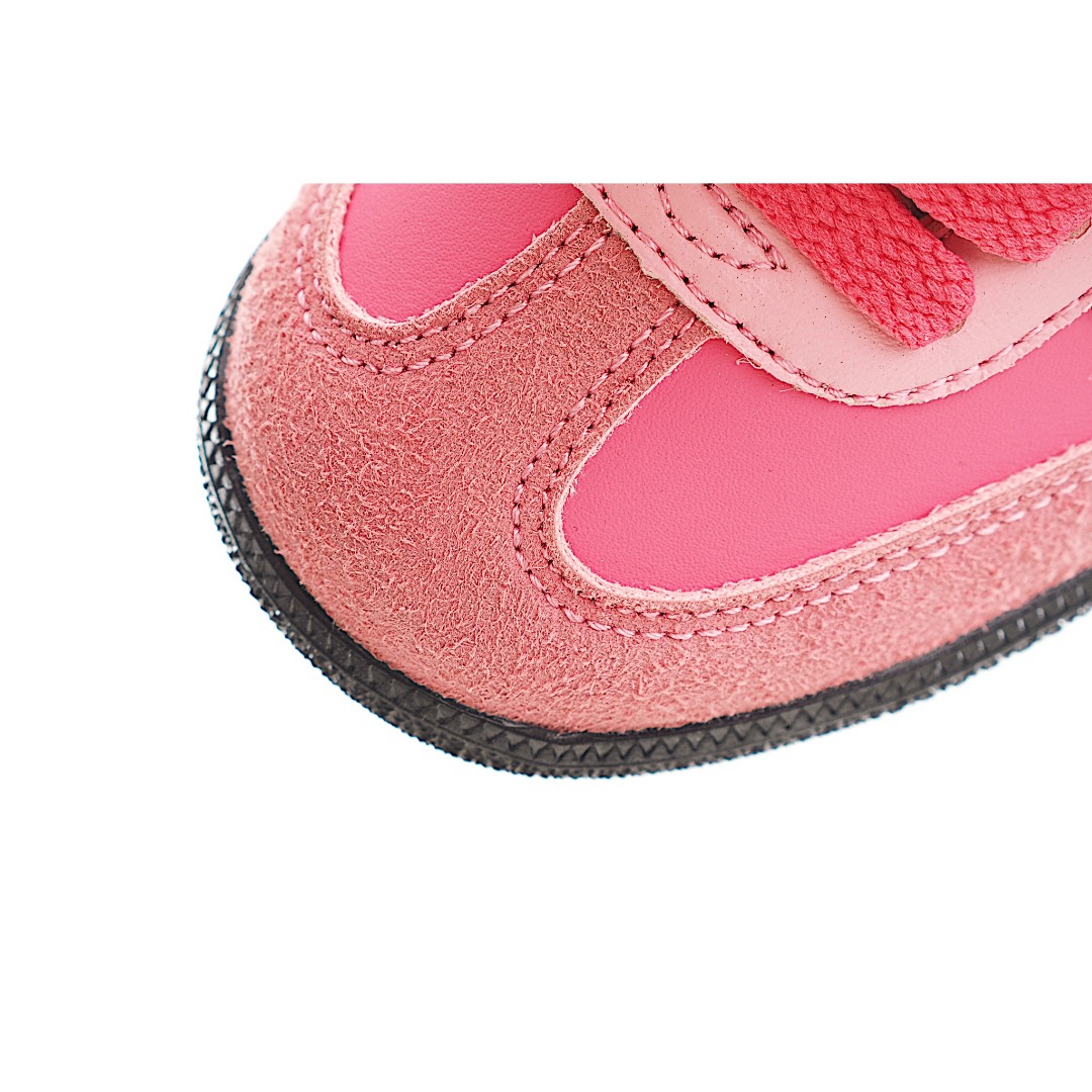 图片[7]-AD 德训 低帮儿童休闲鞋 注：22-27松紧带，28-37系带 如果你回到 1960 年代，你会发现职业足球运动员穿着桑巴，就像这些婴儿鞋一样，几乎就像他们一样。尺寸缩小适合儿童，配有柔软的鞋垫，在全天玩耍时感觉舒适。皮革鞋面、胶橡胶鞋底和3条纹保持经典。 货号：1024 尺码：22-37-选品中心