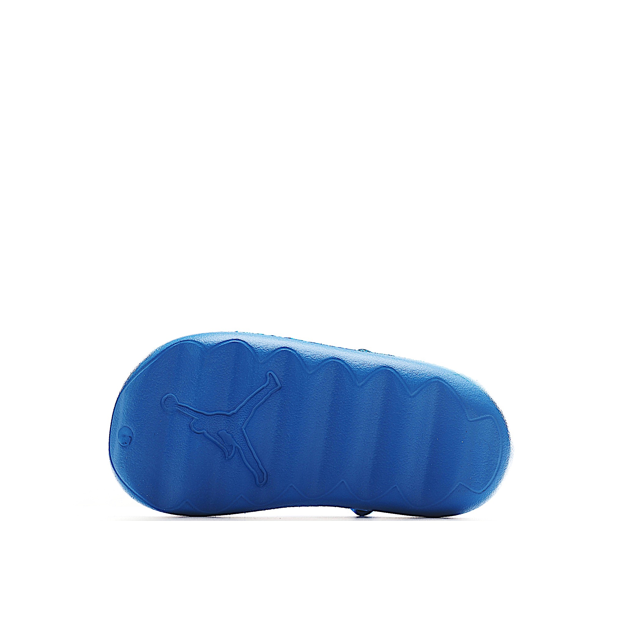 图片[5]-凭借其简单的套穿式设计，为小脚带来无处不在、无所不能的能量。它由一块坚固而有支撑力的泡沫制成，配有弹性鞋跟带和纹理鞋垫，可帮助将小宝贝的脚固定到位。 货号：小童3400 大童2400 尺码：22-35-选品中心