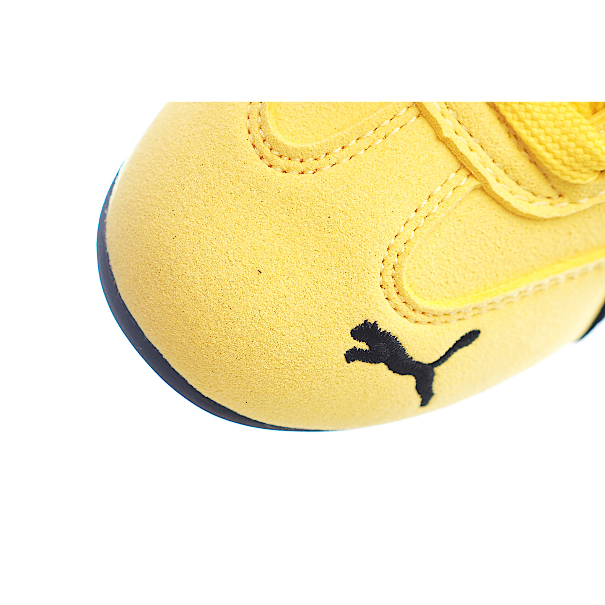 图片[7]-猪八 PA 美洲狮赛车儿童鞋 灵感来自赛道速度的PA经典之作，以其赛车鞋风格的形状和流畅的线条在人群中脱颖而出，看起来快速而大胆。将赛车运动带到街头，用我们标志性轮廓的最新版本来引领低调的潮流。 尺码：24-35 货号：0015-选品中心