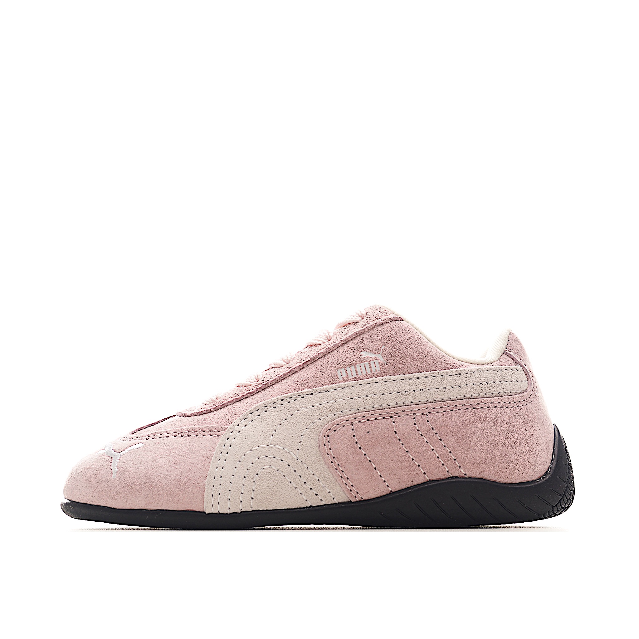 猪八 PA 美洲狮赛车儿童鞋 灵感来自赛道速度的PA经典之作，以其赛车鞋风格的形状和流畅的线条在人群中脱颖而出，看起来快速而大胆。将赛车运动带到街头，用我们标志性轮廓的最新版本来引领低调的潮流。 尺码：24-35 货号：4604-选品中心