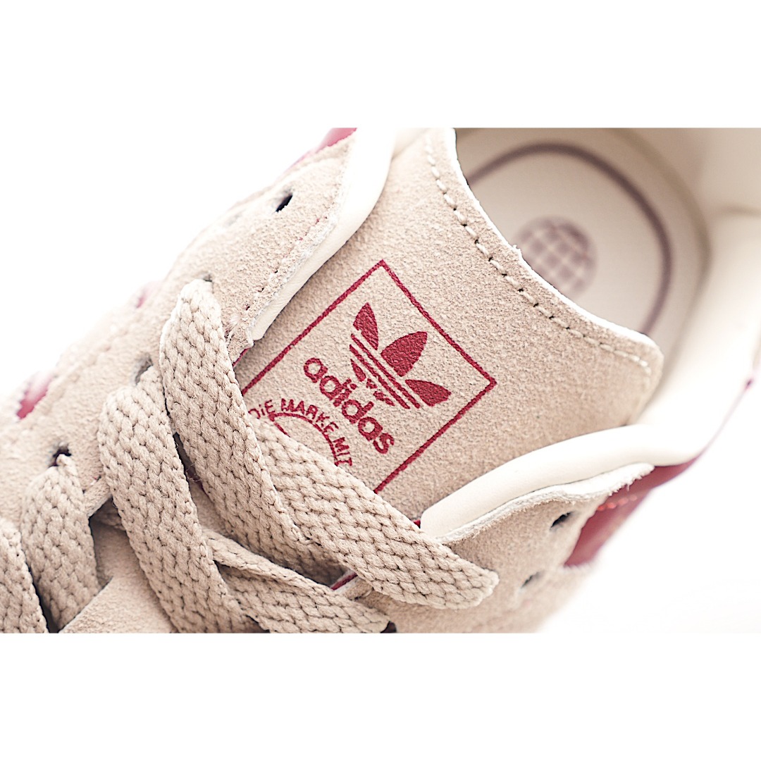 图片[5]-AD 德训 低帮儿童休闲鞋 注：22-27松紧带，28-37系带 如果你回到 1960 年代，你会发现职业足球运动员穿着桑巴，就像这些婴儿鞋一样，几乎就像他们一样。尺寸缩小适合儿童，配有柔软的鞋垫，在全天玩耍时感觉舒适。皮革鞋面、胶橡胶鞋底和3条纹保持经典。 货号：7863 尺码：22-37-选品中心