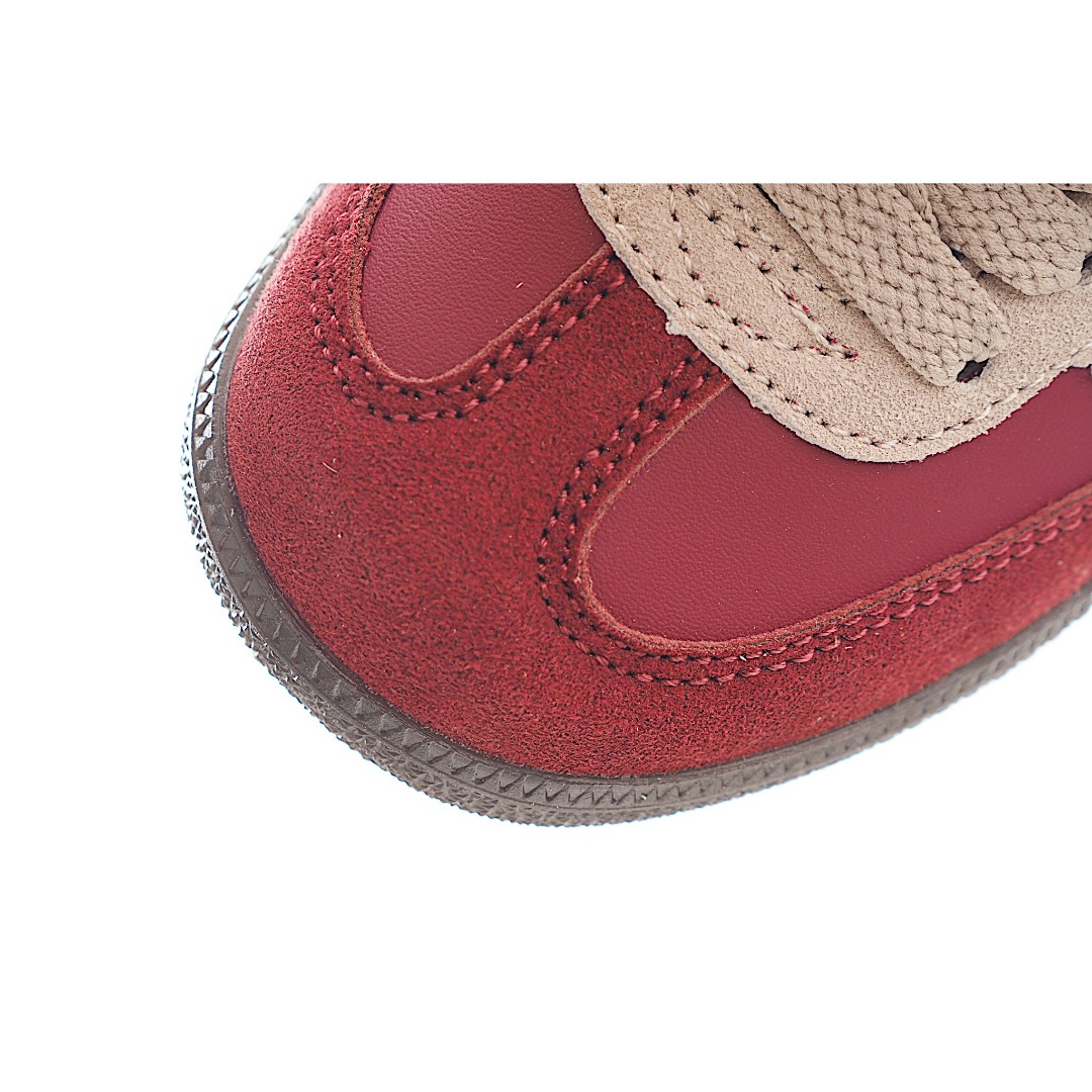 图片[7]-AD 德训 低帮儿童休闲鞋 注：22-27松紧带，28-37系带 如果你回到 1960 年代，你会发现职业足球运动员穿着桑巴，就像这些婴儿鞋一样，几乎就像他们一样。尺寸缩小适合儿童，配有柔软的鞋垫，在全天玩耍时感觉舒适。皮革鞋面、胶橡胶鞋底和3条纹保持经典。 货号：7863 尺码：22-37-选品中心