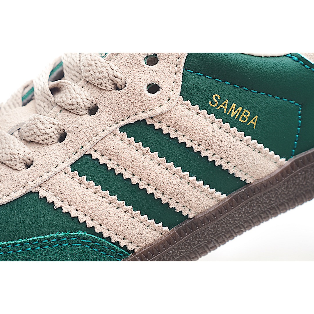 图片[5]-AD 德训 低帮儿童休闲鞋 注：22-27松紧带，28-37系带 如果你回到 1960 年代，你会发现职业足球运动员穿着桑巴，就像这些婴儿鞋一样，几乎就像他们一样。尺寸缩小适合儿童，配有柔软的鞋垫，在全天玩耍时感觉舒适。皮革鞋面、胶橡胶鞋底和3条纹保持经典。 货号：7862 尺码：22-37\”},\”album\”：{\”vipLeftDay\”：197,\”name\”：\”🐲渠道货㊣(天猫专柜实体)-选品中心