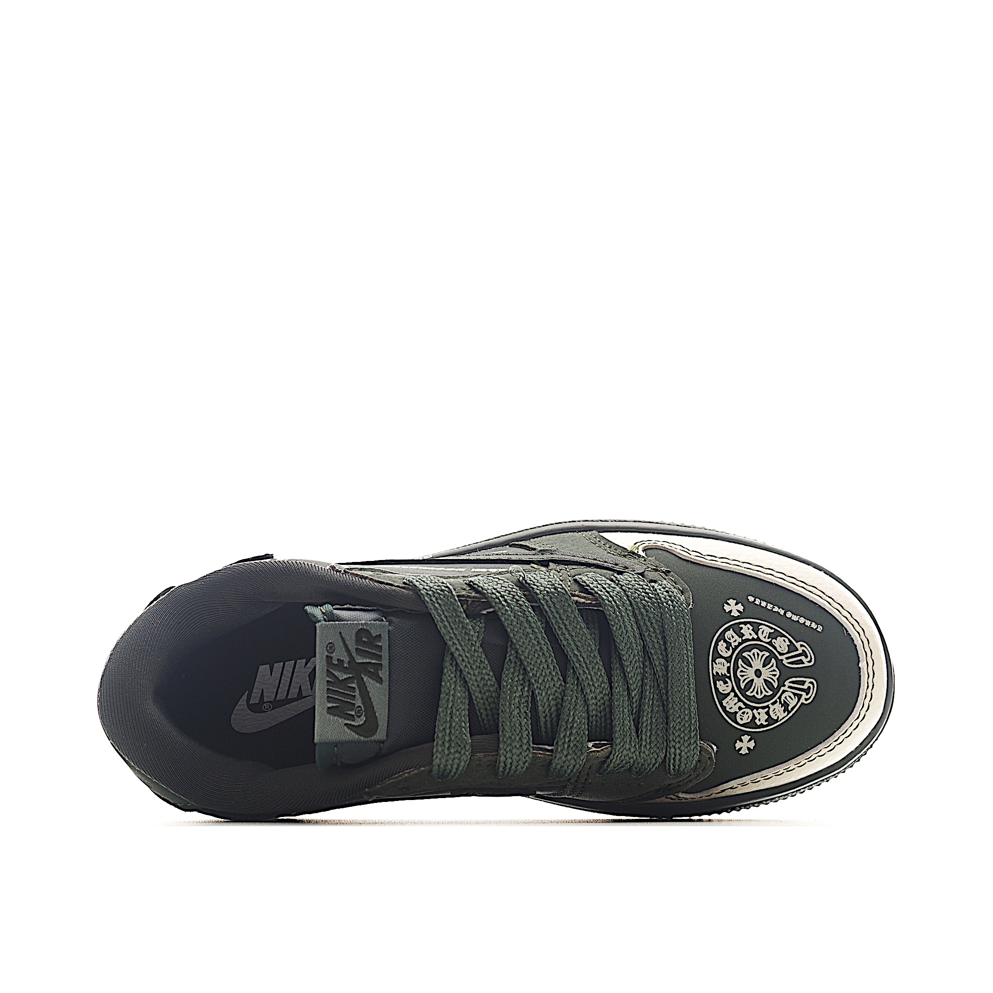 图片[6]-这款时尚与舒适并存的潮流鞋，其耐磨鞋底和优质材料确保小脚始终舒适，适合各种日常活动，使其成为儿童运动鞋爱好者的完美选择。鞋跟采用联合品牌细节，脚下饰有标志性的双色橡胶鞋底，确保您的孩子在场上踢得最好。 货号：4029 尺码：24-37-选品中心