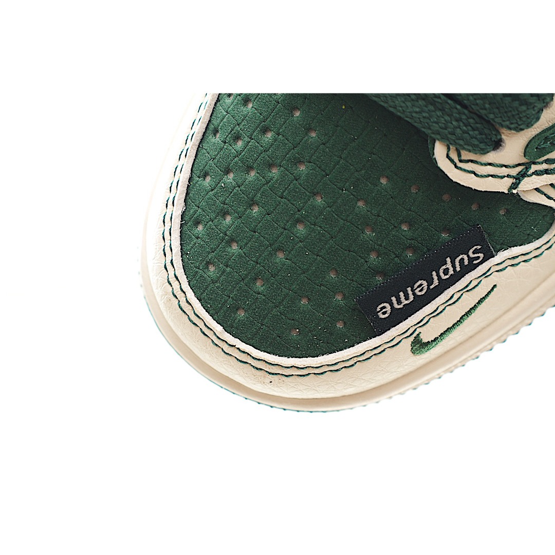 图片[8]-这款时尚与舒适并存的潮流鞋，其耐磨鞋底和优质材料确保小脚始终舒适，适合各种日常活动，使其成为儿童运动鞋爱好者的完美选择。鞋跟采用联合品牌细节，脚下饰有标志性的双色橡胶鞋底，确保您的孩子在场上踢得最好。 货号：4008A 尺码：24-37-选品中心