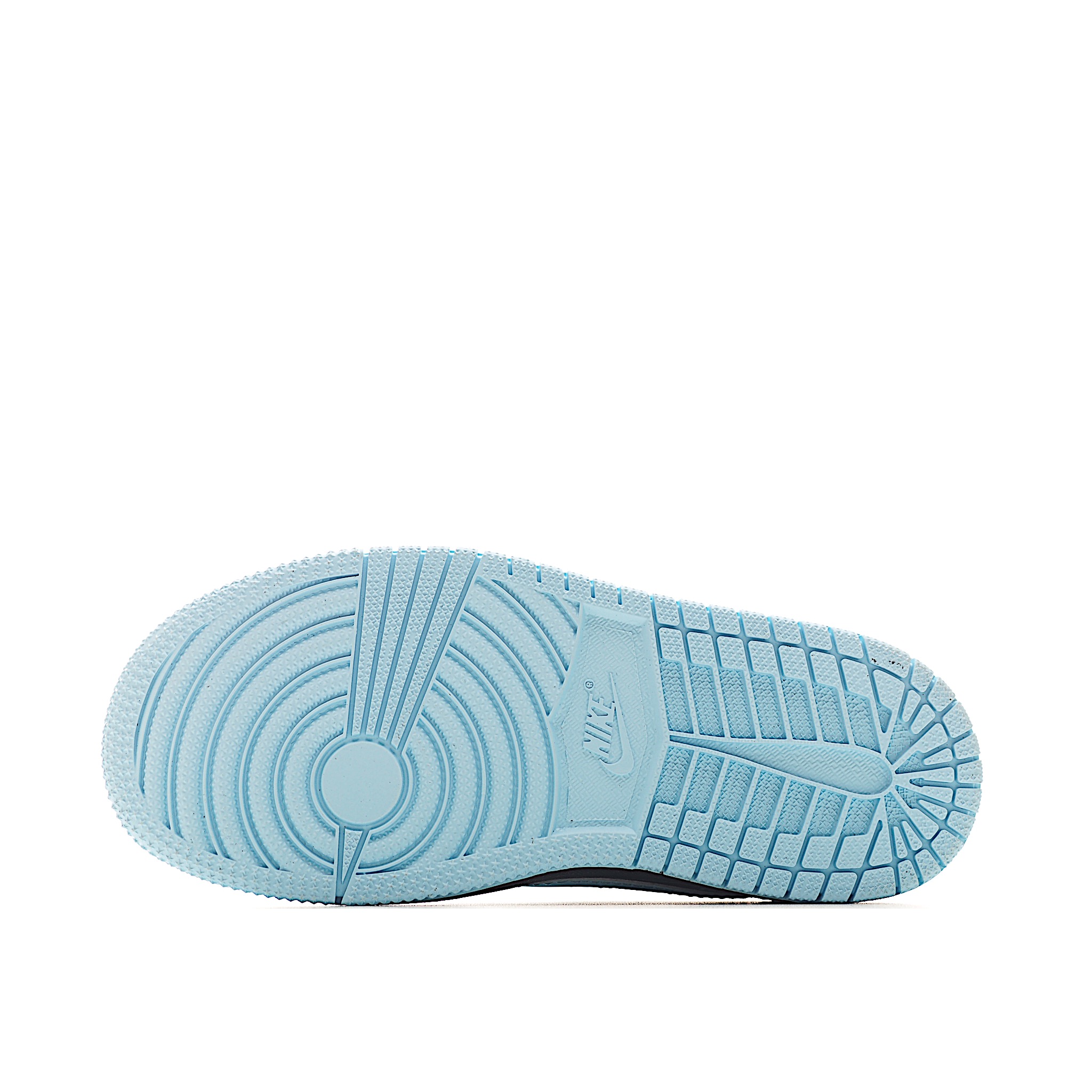 图片[5]-这款时尚与舒适并存的潮流鞋，其耐磨鞋底和优质材料确保小脚始终舒适，适合各种日常活动，使其成为儿童运动鞋爱好者的完美选择。鞋跟采用联合品牌细节，脚下饰有标志性的双色橡胶鞋底，确保您的孩子在场上踢得最好。 货号：4008 尺码：24-37-选品中心