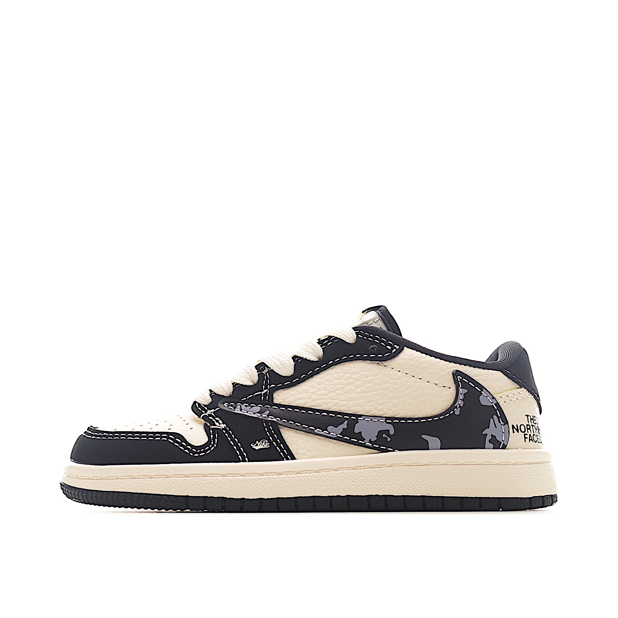 这款时尚与舒适并存的潮流鞋，其耐磨鞋底和优质材料确保小脚始终舒适，适合各种日常活动，使其成为儿童运动鞋爱好者的完美选择。鞋跟采用联合品牌细节，脚下饰有标志性的双色橡胶鞋底，确保您的孩子在场上踢得最好。 货号：4021 尺码：24-37-选品中心