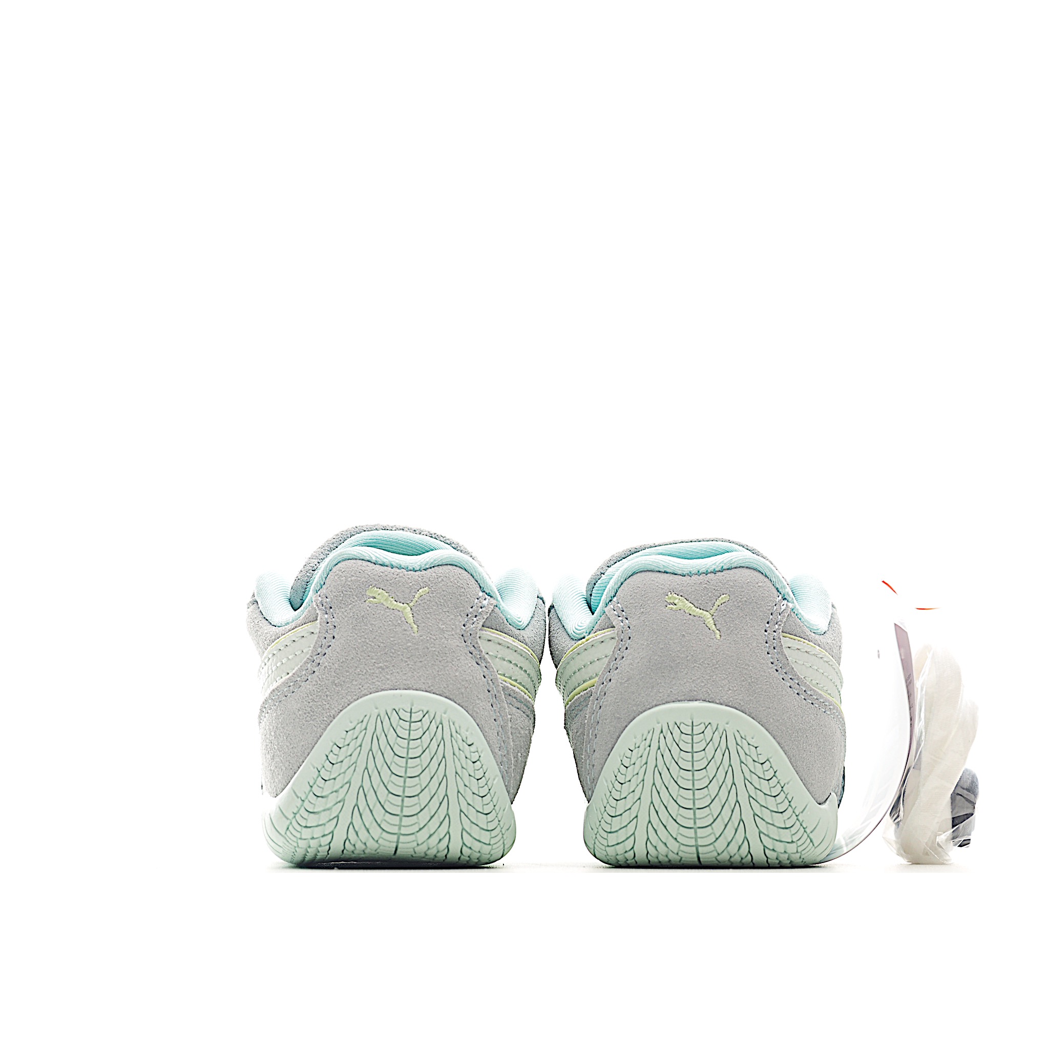 图片[4]-调PA 美洲狮赛车儿童鞋 灵感来自赛道速度的PA经典之作，以其赛车鞋风格的形状和流畅的线条在人群中脱颖而出，看起来快速而大胆。将赛车运动带到街头，用我们标志性轮廓的最新版本来引领低调的潮流。 尺码：24-35-选品中心