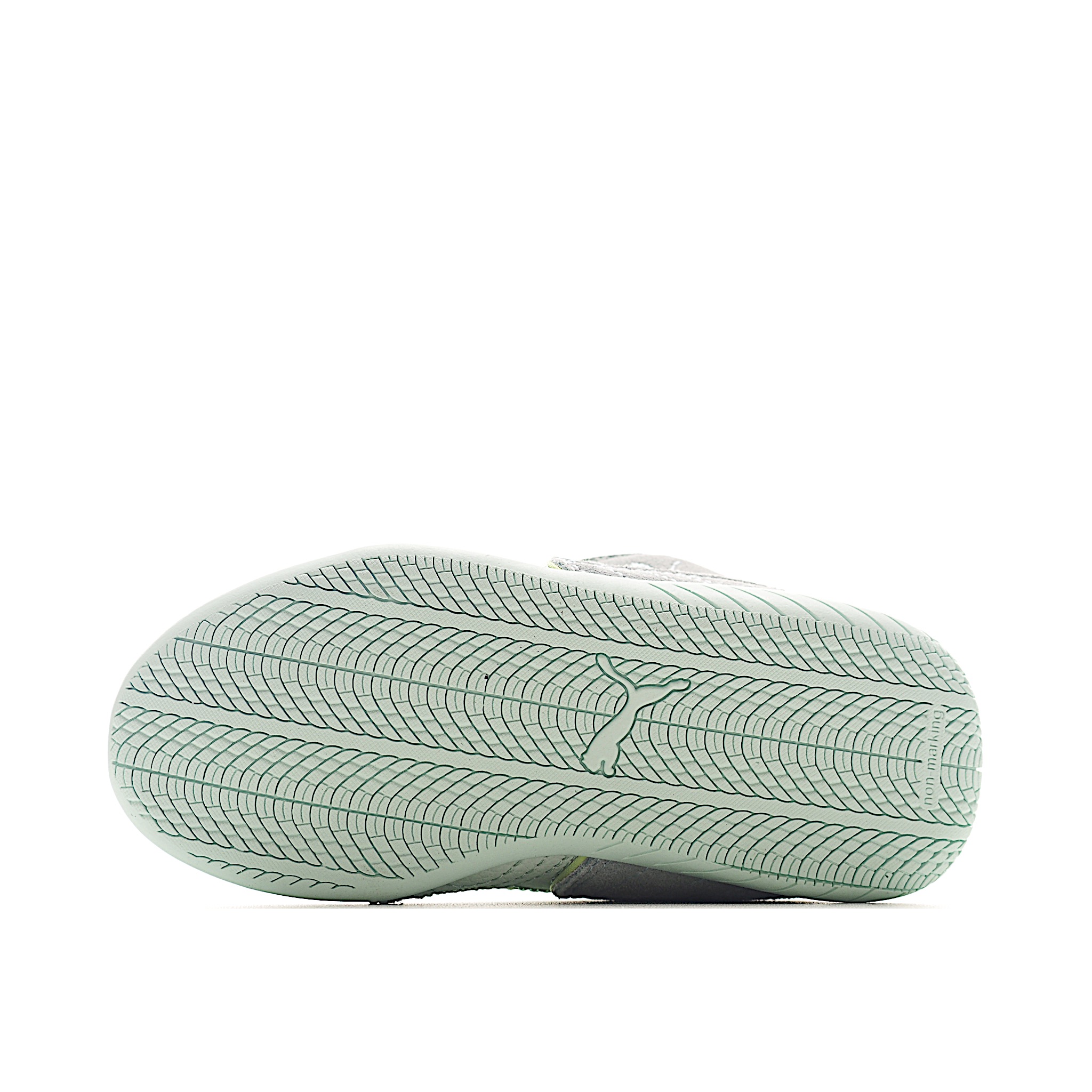 图片[8]-调PA 美洲狮赛车儿童鞋 灵感来自赛道速度的PA经典之作，以其赛车鞋风格的形状和流畅的线条在人群中脱颖而出，看起来快速而大胆。将赛车运动带到街头，用我们标志性轮廓的最新版本来引领低调的潮流。 尺码：24-35-选品中心