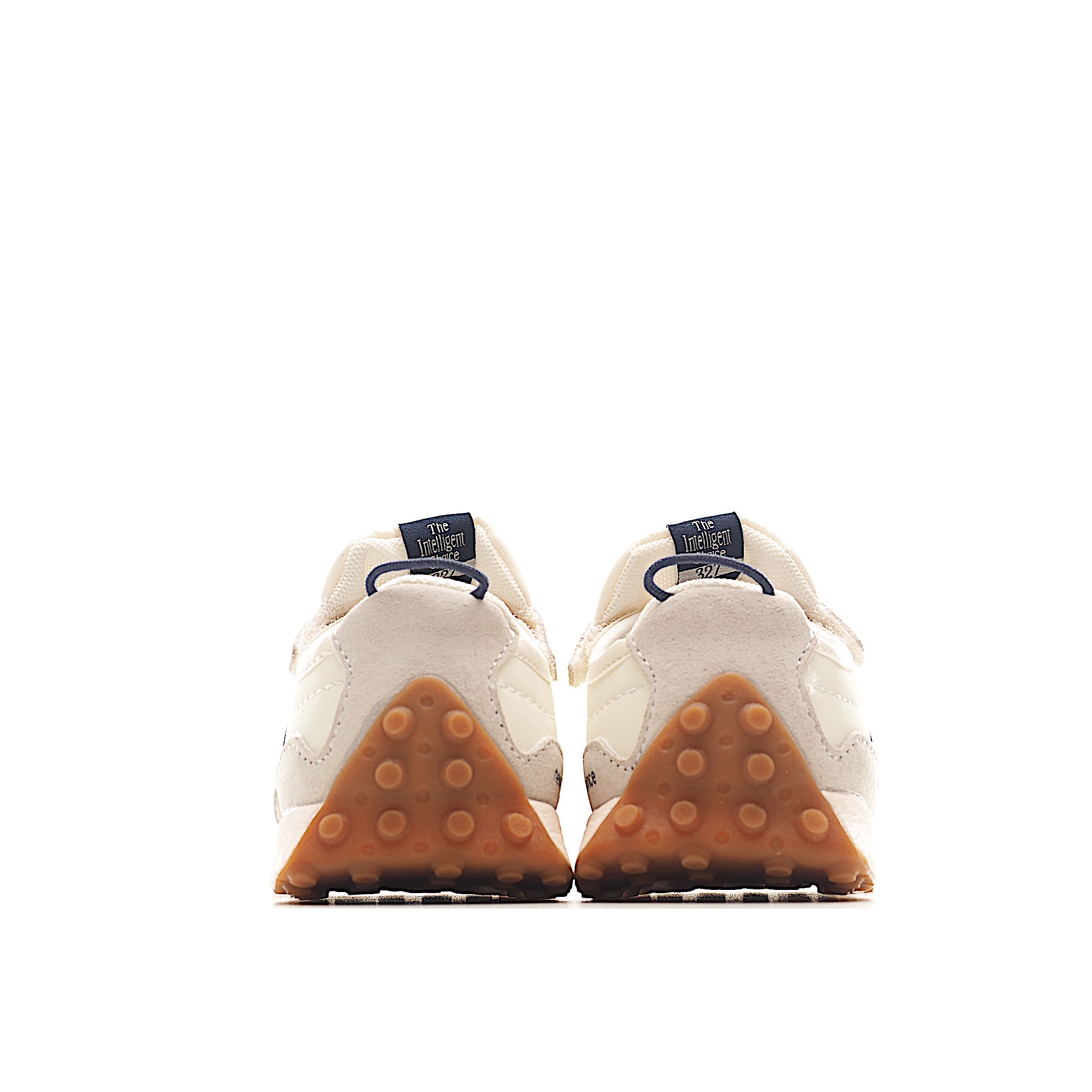 图片[9]-专为学龄前儿童设计，以复古经典设计和现代舒适相结合，宽版设计更贴合亚洲儿童脚型，提供更佳支撑。轻盈透气的材质让孩子行走更加舒适，独特的大底设计确保出色的抓地力和稳定性，无论是玩耍还是日常穿着，都是理想选择。 尺码：21-37 (小码21-27魔术贴,大码28-37松紧带) 货号：FE-选品中心