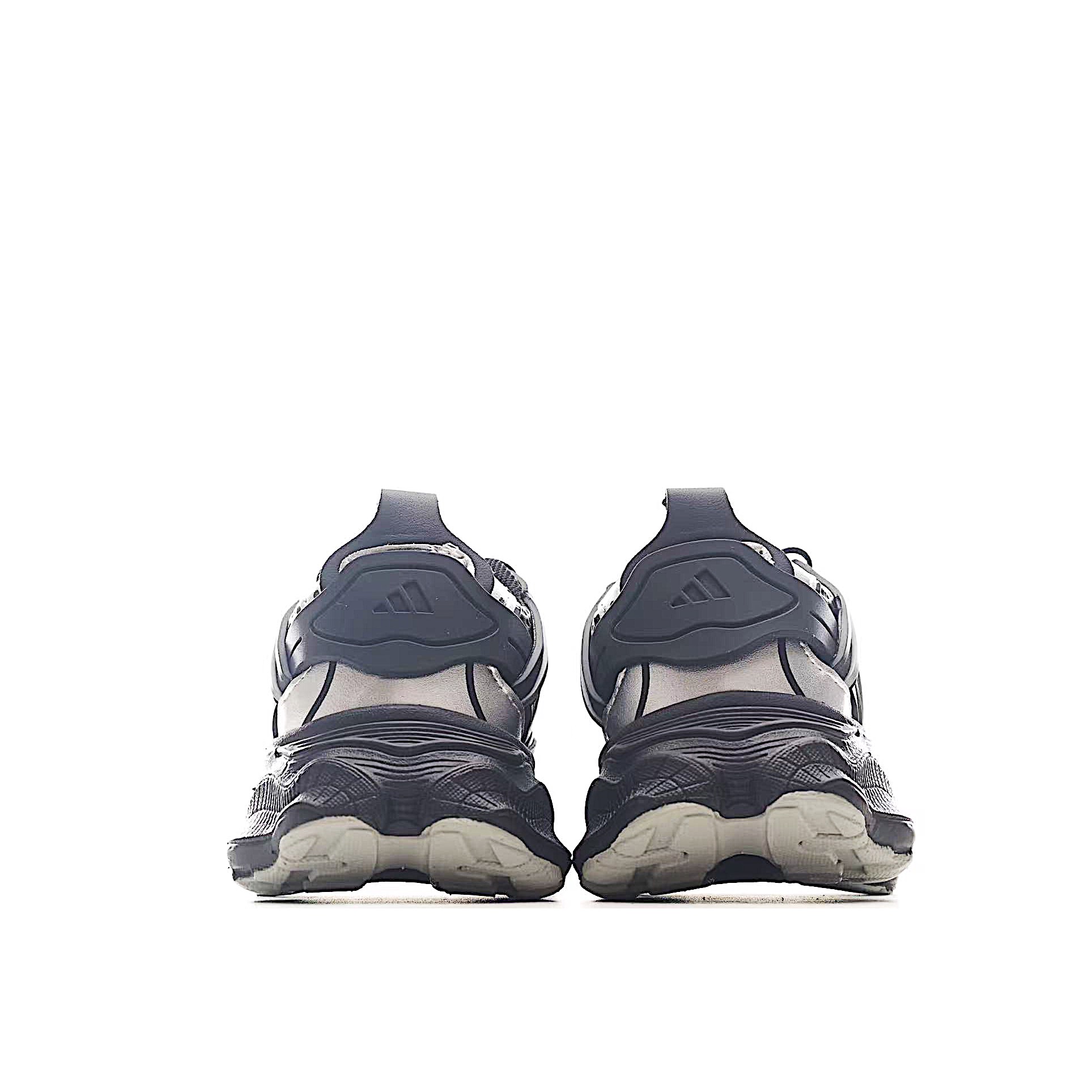 图片[5]-AD新款旋转扣做旧老爹鞋童鞋 尺码：26-37码 经典做旧老爹鞋🆕 优质锁扣设计，穿脱方便✌🏻 优质面料拼接，质感满满💯 耐磨防滑大底，脚感超赞👍🏻-选品中心