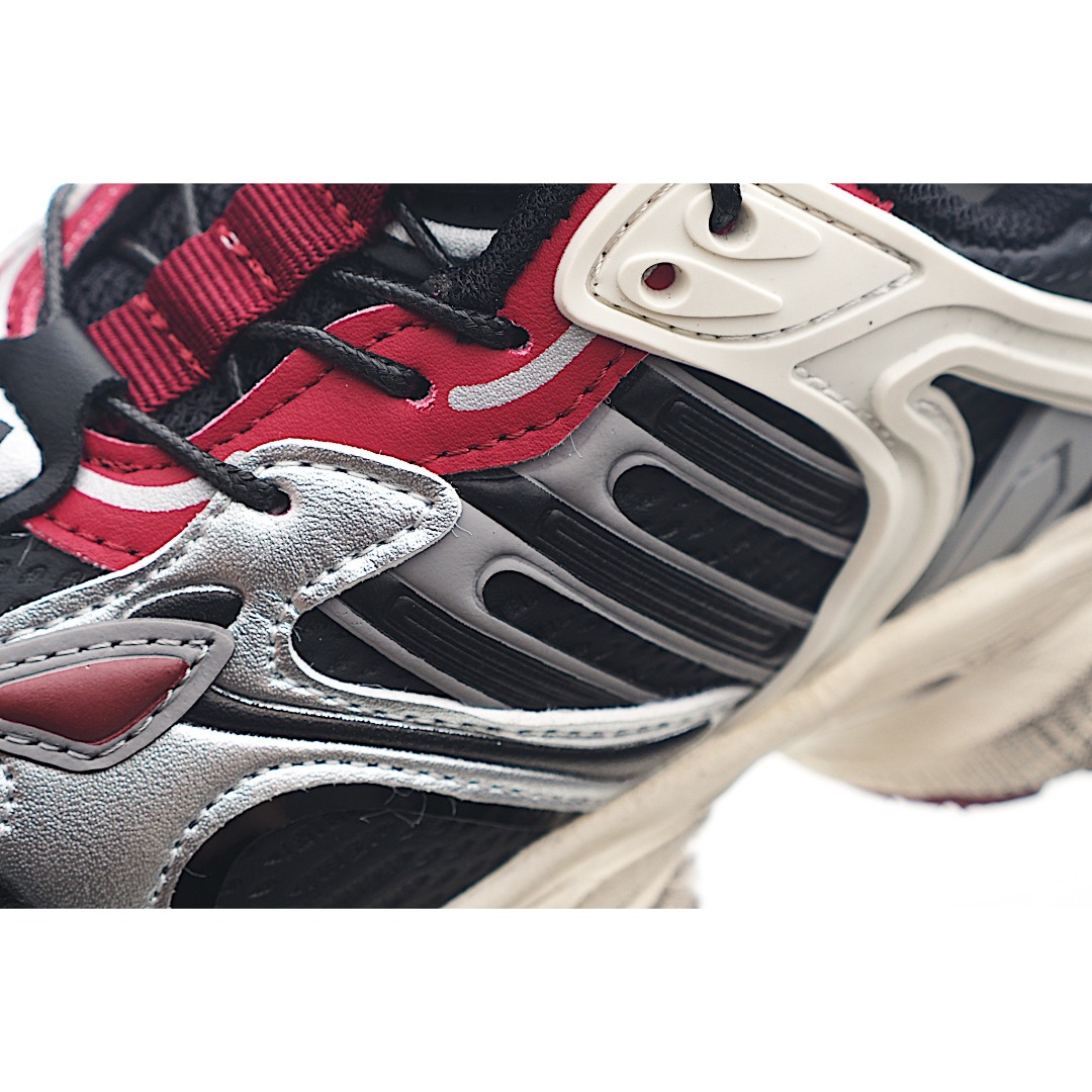 图片[6]-AD新款旋转扣做旧老爹鞋童鞋 尺码：26-37码 经典做旧老爹鞋🆕 优质锁扣设计，穿脱方便✌🏻 优质面料拼接，质感满满💯 耐磨防滑大底，脚感超赞👍🏻-选品中心