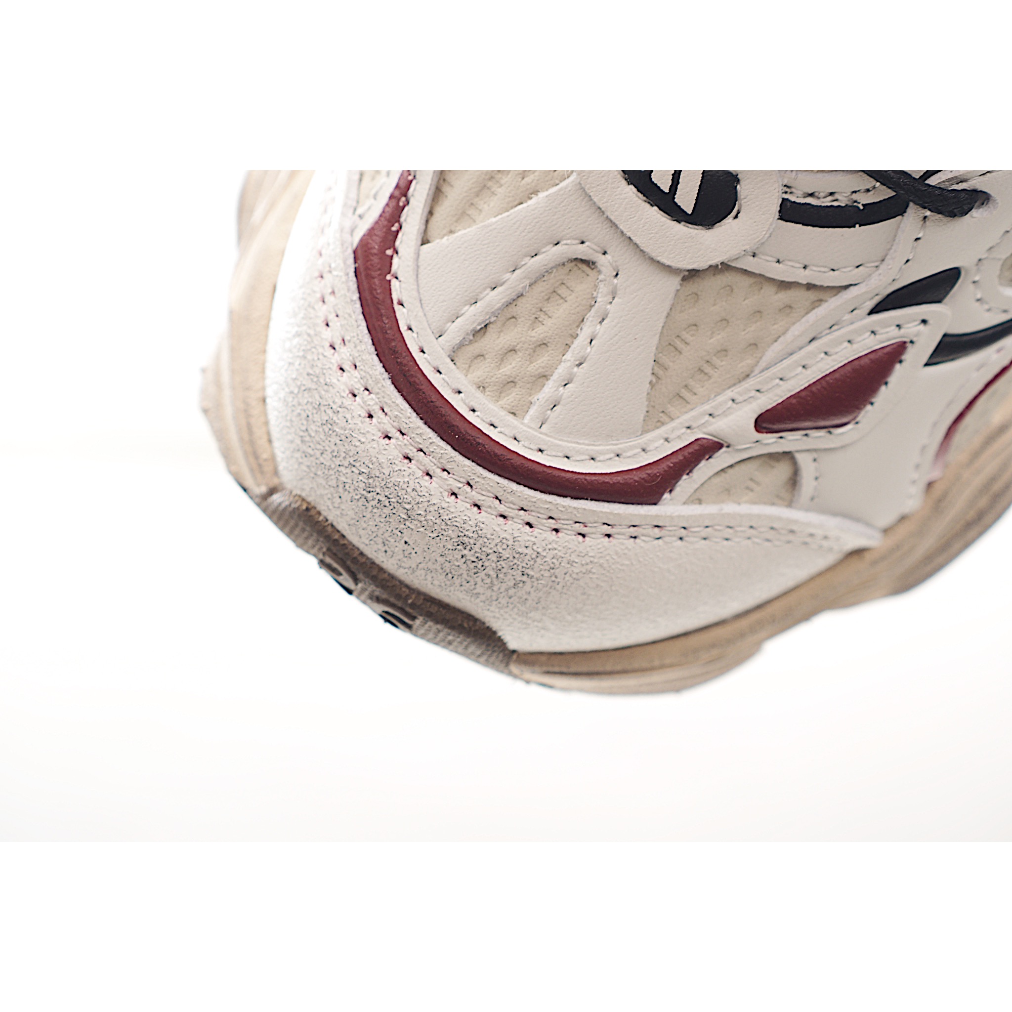 图片[9]-AD新款旋转扣做旧老爹鞋童鞋 尺码：26-37码 经典做旧老爹鞋🆕 优质锁扣设计，穿脱方便✌🏻 优质面料拼接，质感满满💯 耐磨防滑大底，脚感超赞👍🏻-选品中心