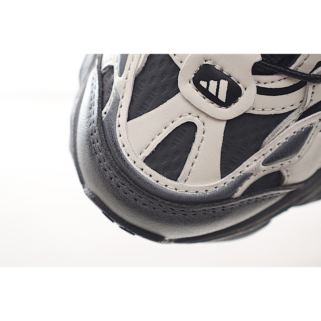 图片[6]-AD新款旋转扣做旧老爹鞋童鞋 尺码：26-37码 经典做旧老爹鞋🆕 优质锁扣设计，穿脱方便✌🏻 优质面料拼接，质感满满💯 耐磨防滑大底，脚感超赞👍🏻-选品中心