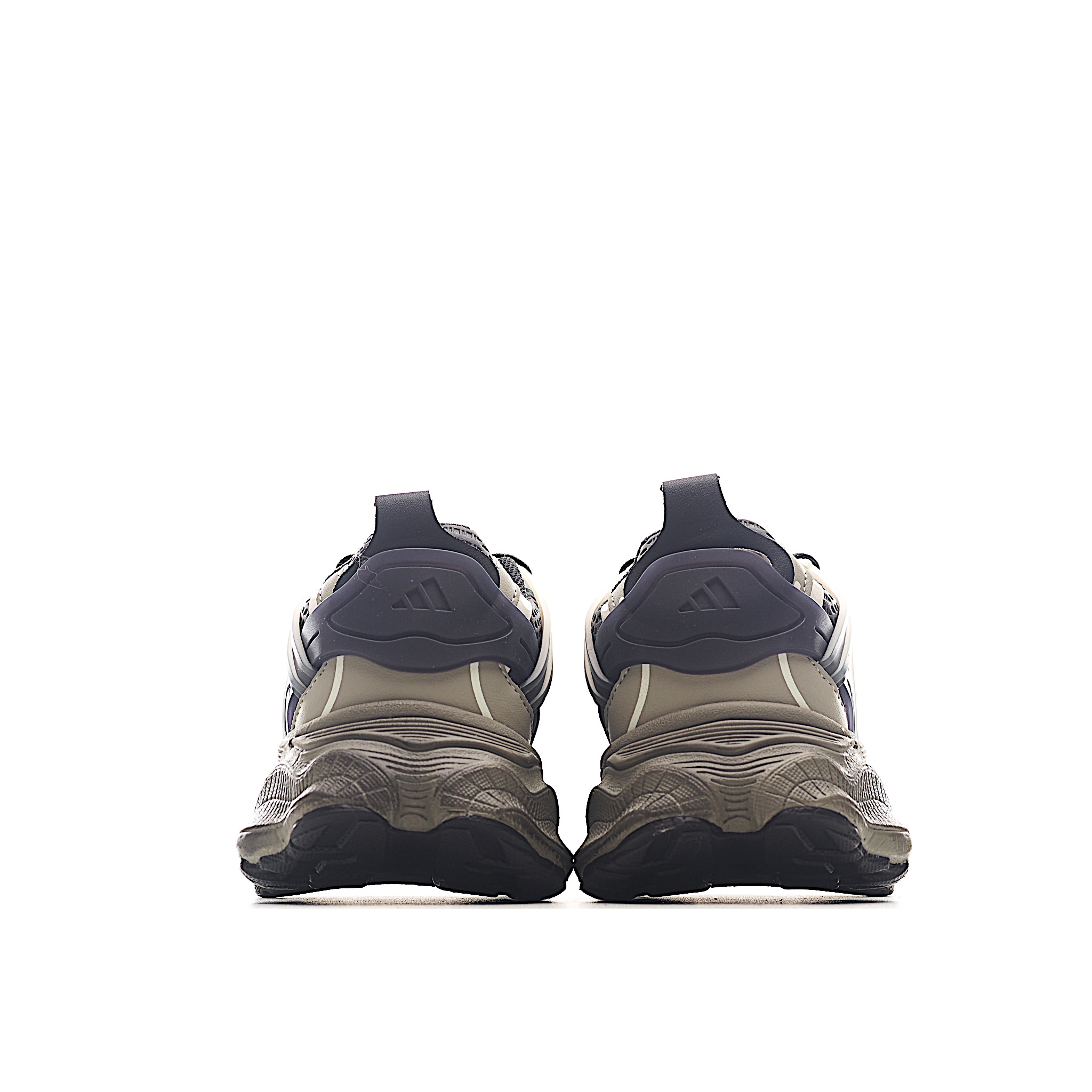 图片[4]-AD新款旋转扣做旧老爹鞋童鞋 尺码：26-37码 经典做旧老爹鞋🆕 优质锁扣设计，穿脱方便✌🏻 优质面料拼接，质感满满💯 耐磨防滑大底，脚感超赞👍🏻-选品中心