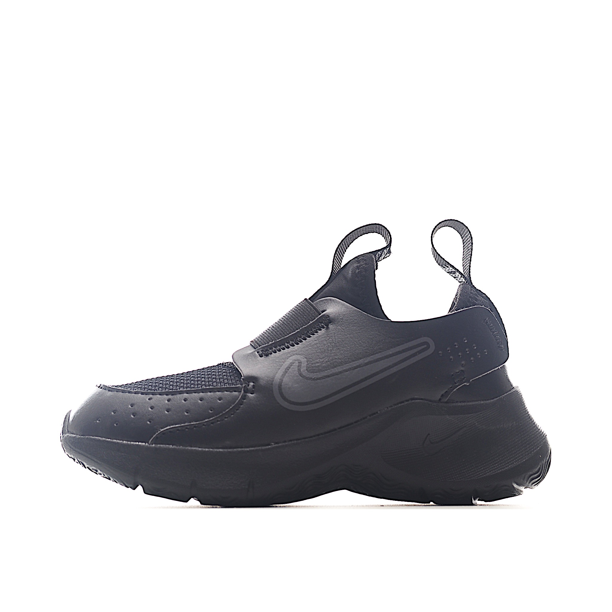 NO:338648,Barefoot 3 generation children's easy-to-wear sports shoes are designed for easy-to-wear without lace-ups and are equipped with a grip-friendly outsole, which is very popular among children. The shoe adopts a slightly elastic inner boot design that is loved by children, combined with durable cover, specially designed for sports fields, breaks and improvisational chase games. The flexible outsole provides grip for a variety of grounds, allowing children to play comfortably. Item No. 9002 Size 24-37, Nike series, boots, sneakers,19860909赤足3代儿童一脚蹬易穿脱运动鞋采用便于穿脱的设计,无需系带,搭载富有抓附力的外底,备受孩子青睐.该鞋款采用深受孩子喜爱的略带弹性的内靴设计,结合经久耐穿覆面,专为运动场、课间休息和即兴追逐游戏匠心打造.柔韧外底提供可驾驭多种地面的抓地力,令孩子舒适畅玩. 货号9002 尺码24-37,耐克系列,boots,sneakers,,Children's