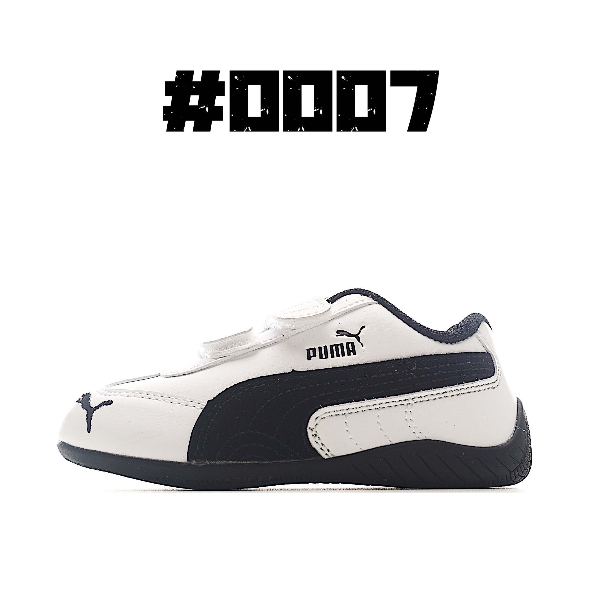 PA 赛车双魔术贴儿童鞋 以其赛车鞋风格的形状和流畅的线条在人群中脱颖而出，看起来快速而大胆。将赛车运动带到街头，用我们标志性轮廓的最新版本来引领低调的潮流。 尺码：24-35-选品中心