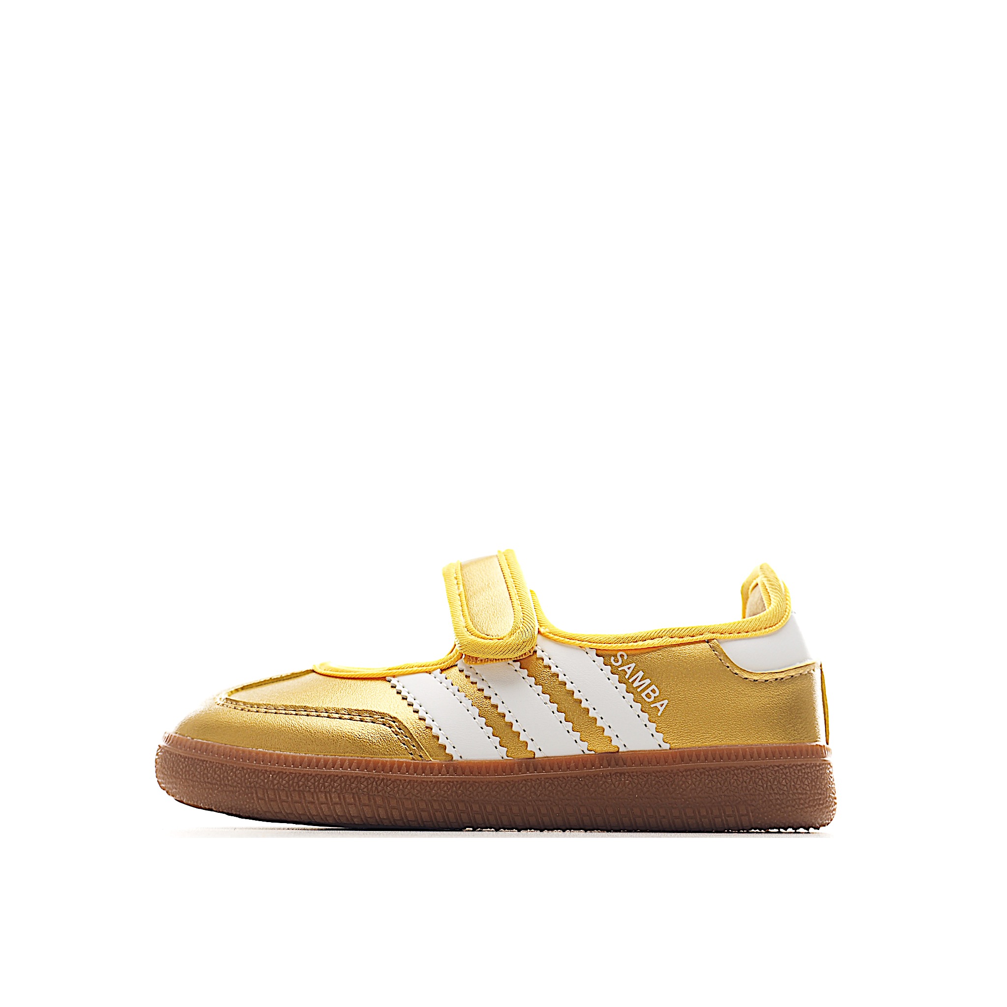 @140 Con un estilo moderno que incorpora una estética Mary Jane de moda, este zapato discreto presenta una parte superi…