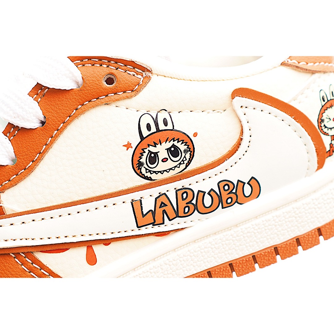 图片[6]-这款时尚与舒适并存的潮流鞋，其耐磨鞋底和优质材料确保小脚始终舒适，适合各种日常活动，使其成为儿童运动鞋爱好者的完美选择。鞋跟采用联合品牌细节，脚下饰有标志性的双色橡胶鞋底，确保您的孩子在场上踢得最好。 货号：7106 尺码：24-37-选品中心