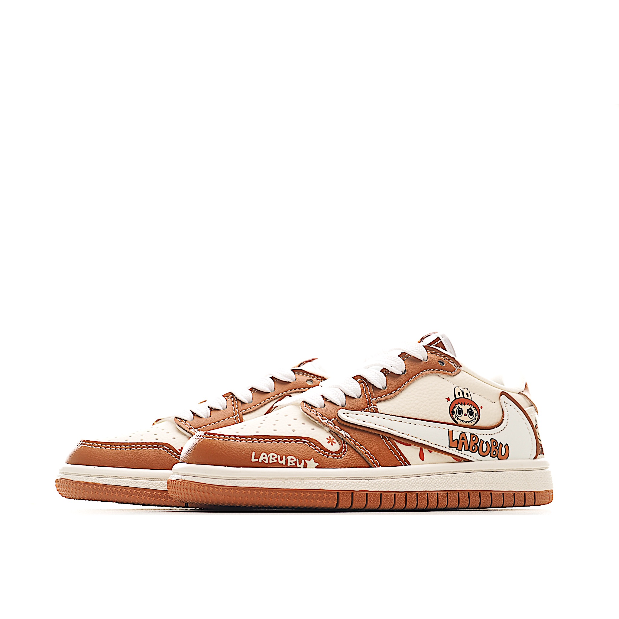 图片[3]-这款时尚与舒适并存的潮流鞋，其耐磨鞋底和优质材料确保小脚始终舒适，适合各种日常活动，使其成为儿童运动鞋爱好者的完美选择。鞋跟采用联合品牌细节，脚下饰有标志性的双色橡胶鞋底，确保您的孩子在场上踢得最好。 货号：7106 尺码：24-37-选品中心