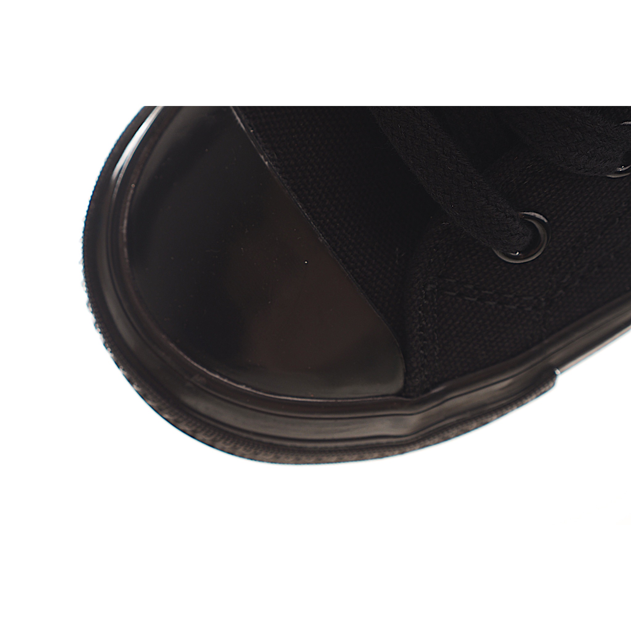 图片[7]-前系带+侧开拉链双闭合的设计方便穿着，很大程度贴合宝宝的脚型，提升舒适度。柔软的橡胶鞋跟内置板，鞋底设计在脚部弯曲处牢固弯曲。柔软的鞋底设计，减轻脚部负担鞋跟区域内置板的鞋底设计，可在脚弯曲处牢固弯曲可拆卸抗菌杯鞋垫，贴合度和缓冲性极佳 。 货号：8002 尺码：24-35-选品中心