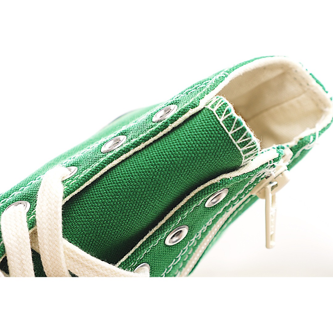 图片[5]-前系带+侧开拉链双闭合的设计方便穿着，很大程度贴合宝宝的脚型，提升舒适度。柔软的橡胶鞋跟内置板，鞋底设计在脚部弯曲处牢固弯曲。柔软的鞋底设计，减轻脚部负担鞋跟区域内置板的鞋底设计，可在脚弯曲处牢固弯曲可拆卸抗菌杯鞋垫，贴合度和缓冲性极佳 。 货号：8004 尺码：24-35-选品中心