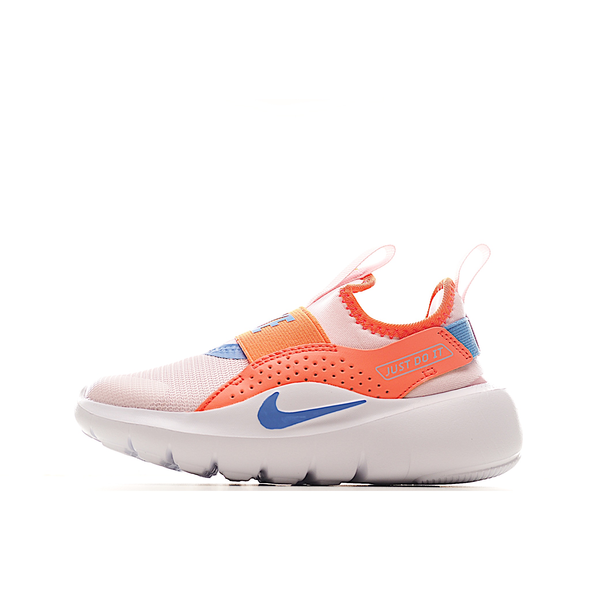 NO:552642,The Barefoot 4th Generation Slip-On Kids Sports Shoes are easy to put on and take off, allowing little ones to slip in easily and start playing right away. The flexible inner boot design with elastic straps creates a secure fit. The curved grooves on the outsole give young feet a natural and smooth movement experience, helping babies to step confidently. Size 24-37 Item No. 5601, Nike series, boots, sneakers,19860909穿上赤足4代一脚蹬童鞋运动鞋便于穿脱,让小宝贝轻松穿入,即刻开玩.柔韧内靴设计搭配弹性固定带,缔造稳固贴合感.外底弯曲凹槽赋予稚嫩双足自然流畅的运动体验,助宝贝自信迈步. 尺码24-37 货号5601,耐克系列,boots,sneakers,,Children's