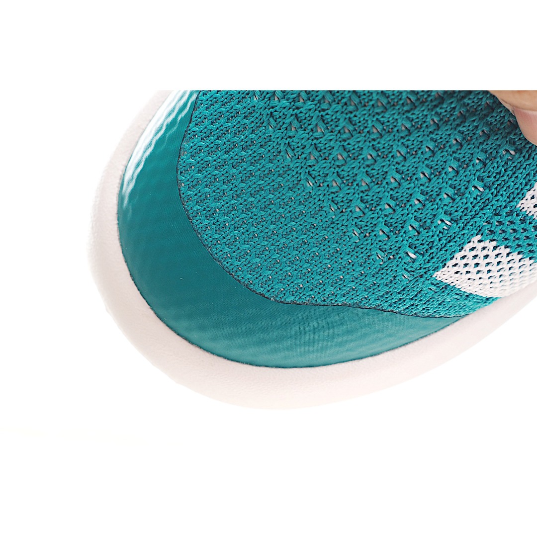 图片[8]-AD 婴幼学步童鞋将舒适放在首位。超轻、透气的针织鞋面搭配有史以来最柔软的外底。Bubblecomfy 鞋底由一块 EVA 制成，柔韧且超轻。 尺码：22-30 货号：1608-选品中心