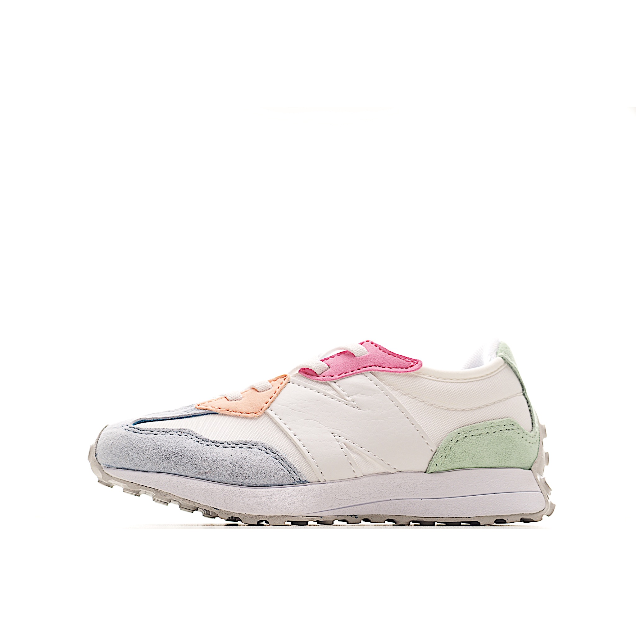 图片[2]-专为学龄前儿童设计，以复古经典设计和现代舒适相结合，宽版设计更贴合亚洲儿童脚型，提供更佳支撑。轻盈透气的材质让孩子行走更加舒适，独特的大底设计确保出色的抓地力和稳定性，无论是玩耍还是日常穿着，都是理想选择。 尺码：21-37 (小码21-27魔术贴,大码28-37松紧带) 货号：KWG-选品中心