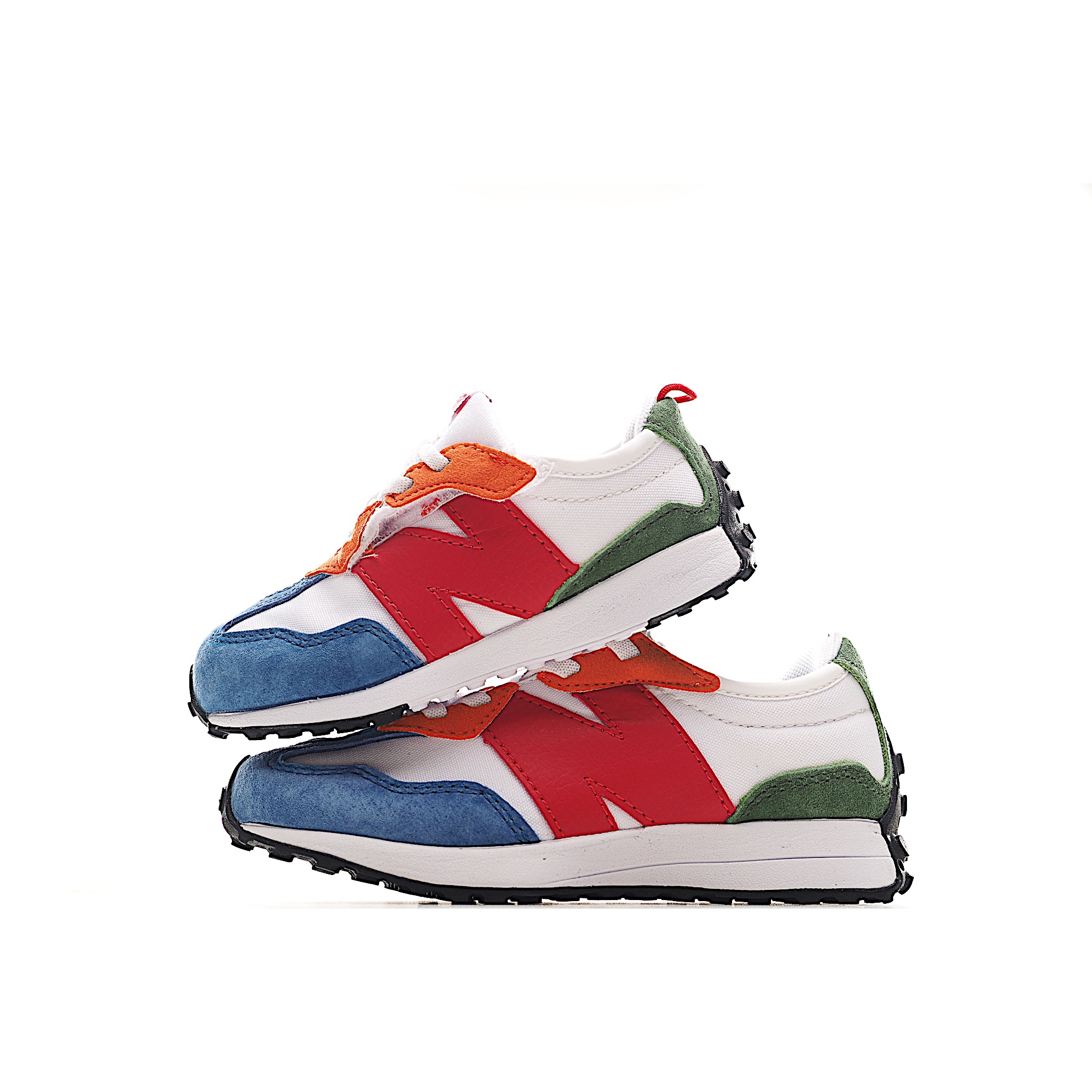 专为学龄前儿童设计，以复古经典设计和现代舒适相结合，宽版设计更贴合亚洲儿童脚型，提供更佳支撑。轻盈透气的材质让孩子行走更加舒适，独特的大底设计确保出色的抓地力和稳定性，无论是玩耍还是日常穿着，都是理想选择。 尺码：21-37 (小码21-27魔术贴,大码28-37松紧带) 货号：KRW-选品中心