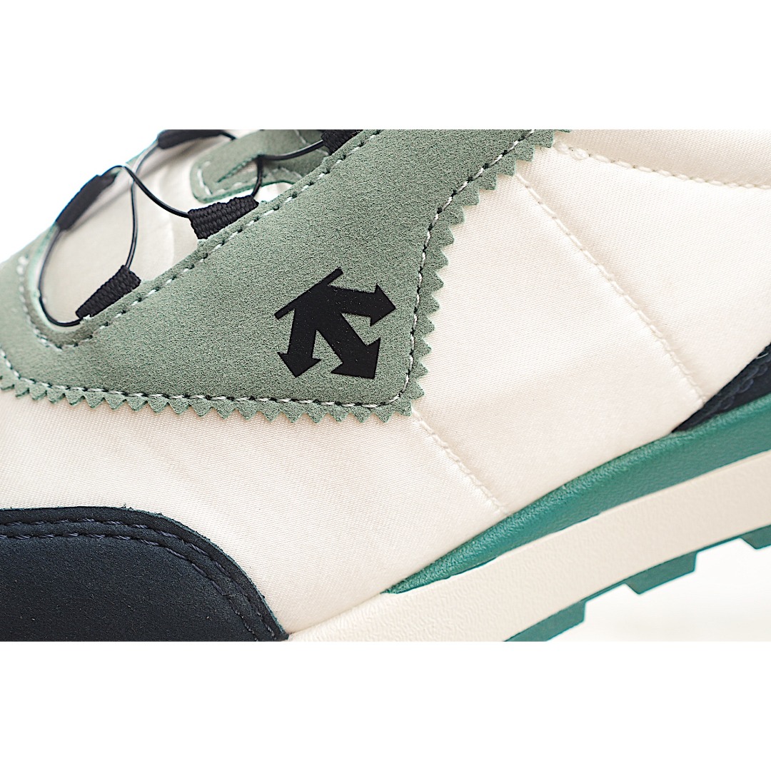 图片[6]-迪桑家 新款锁扣儿童减震运动童鞋 尺码：28-37码 小众迪家系列🔥 精致BOA锁扣设计，穿脱方便✌🏻 优质面料拼接☁️质感满满💯 原装橡胶耐磨防滑大底，脚感不言而喻 货号：WG-选品中心