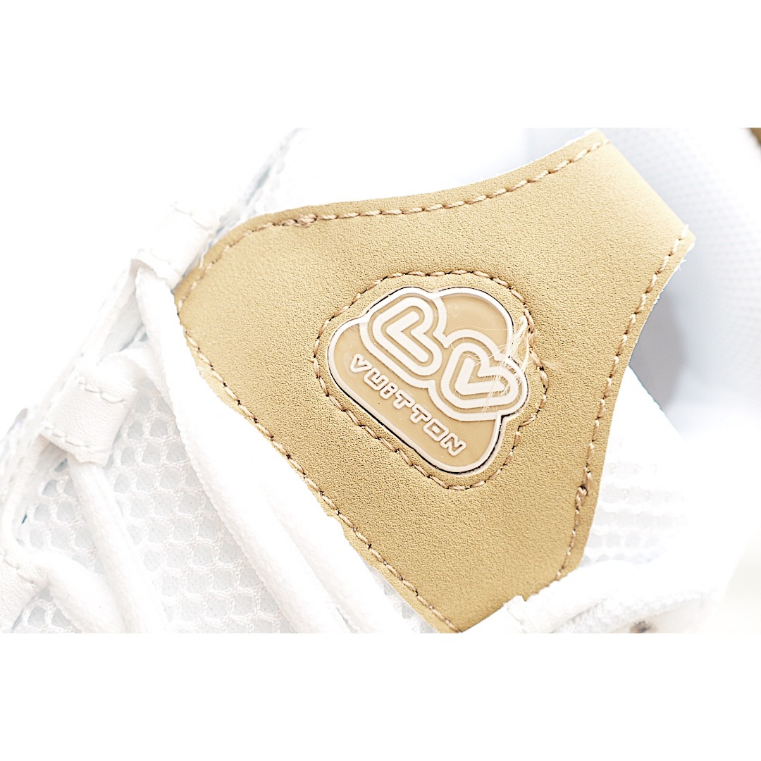 图片[5]-路家 圆头4代 系带休闲儿童鞋 此款鞋采用近几年比较流行的版型设计，外观时尚大气。鞋底采用耐磨的材质和粒面牛皮革鞋面，系带闭合方式。让您在平时生活中感觉到舒适的体验。缤纷色调点亮素色基底，展现复古篮球鞋的灵感启发。 尺码：26-37 货号：白棕色-选品中心