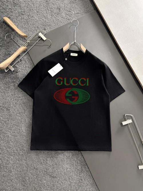 Gucci Cotton Jersey T-Shirt with Interlocking G Embroidery - Relaxed Fit 1 Gucci Cotton Jersey T-Shirt with Interlocking G Embroidery - Relaxed Fit