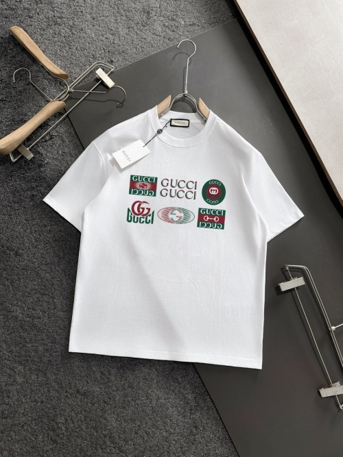 Gucci Men's White Cotton Jersey T-Shirt with Gucci Print - S to 2XL 1 Gucci Men's White Cotton Jersey T-Shirt with Gucci Print - S to 2XL