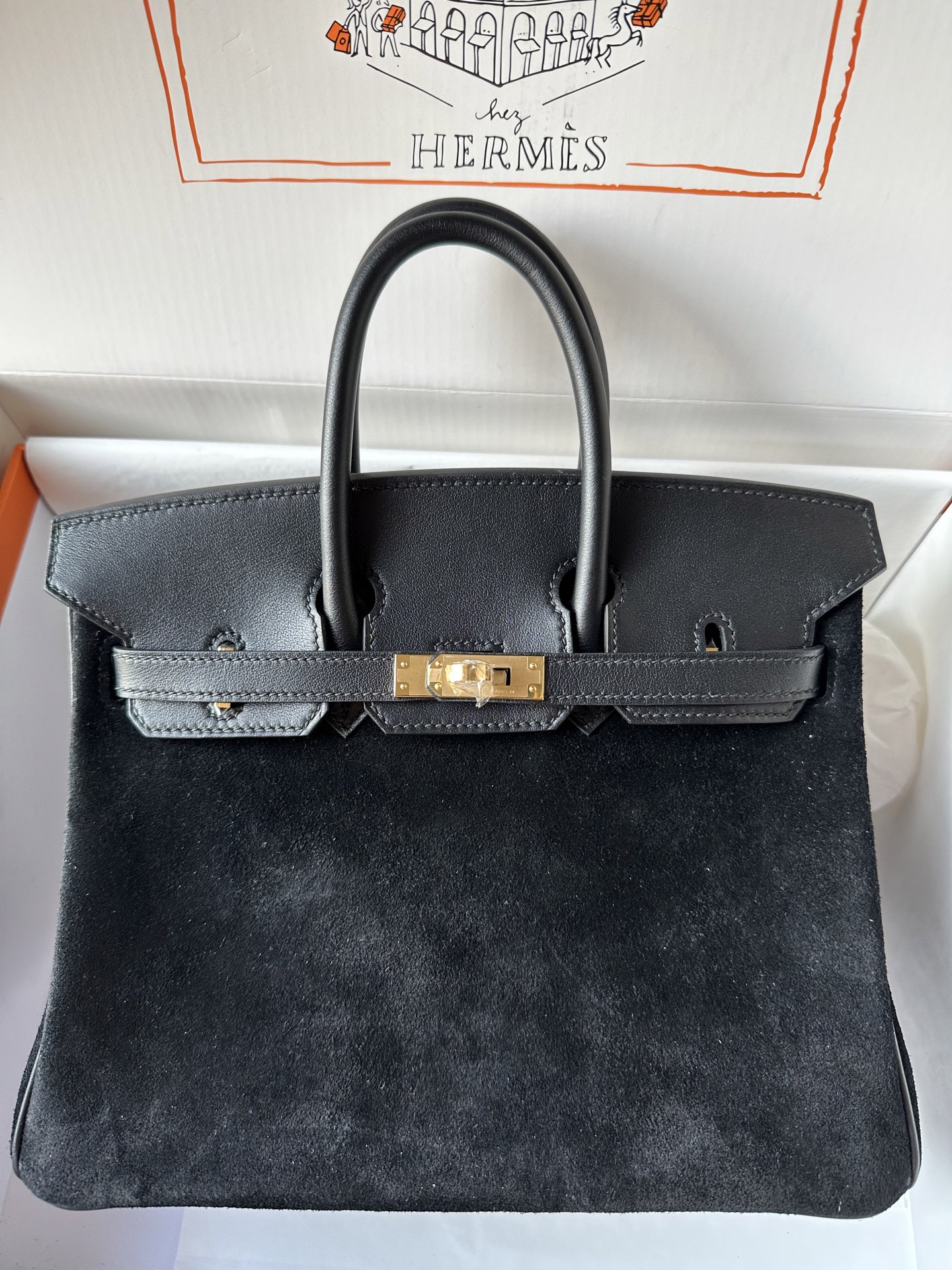NO:699692,Birkin platinum 25cm, original imported suede and Swift leather [black] gold buckle, limited edition, counter synchronization, handmade wax thread sewing, pure steel hardware, in stock, Hermes, hermes, stuart weitzman, chamois leather, Hermes,19860909Birkin 铂金 25cm 原厂进口麂皮拼Swift皮【黑色】金扣 限量版 专柜同步 手工蜡线缝制 纯钢五金 现货,爱马仕,hermes,stuart weitzman,chamois leather,Hermes,,Bag
