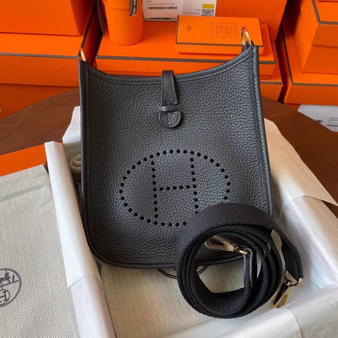 🇨🇳evelyne mini 16 clemence皮 89黑色 金扣